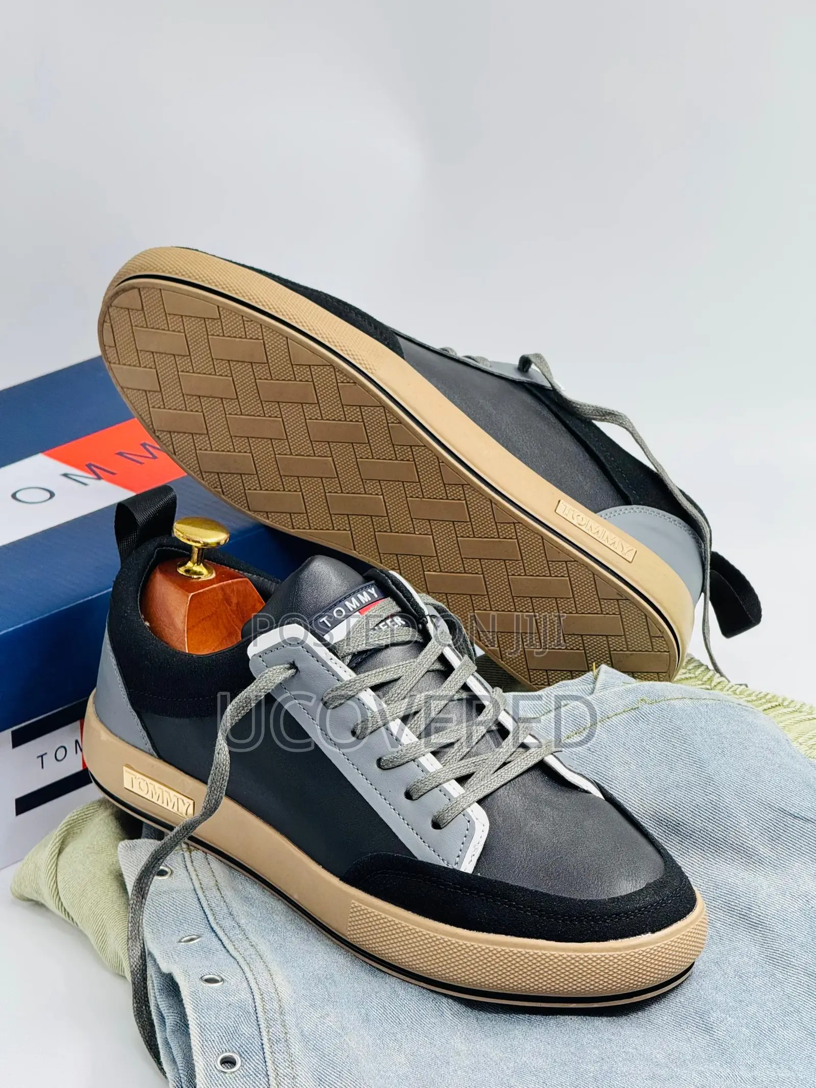 Tommy Hilfiger High Quality Sneakers