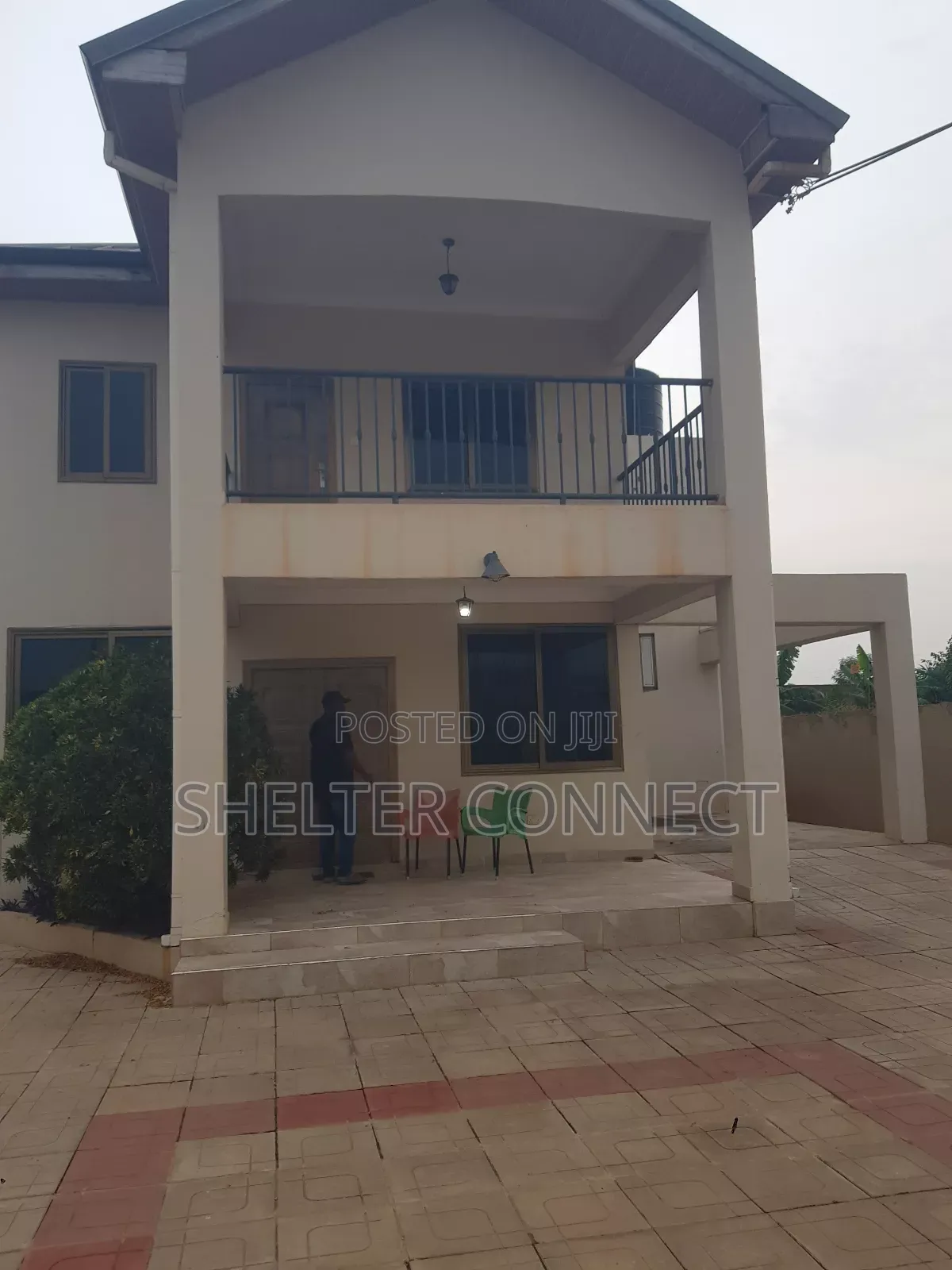 3bdrm Duplex in Oyarifa for sale