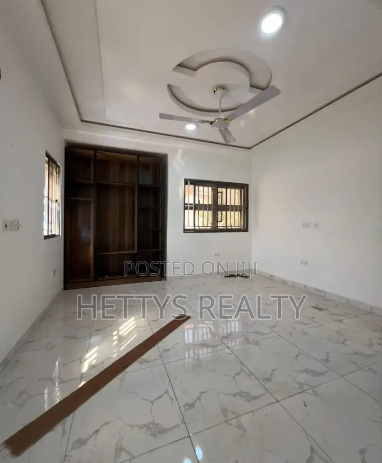 4bdrm House in Agbogba for sale