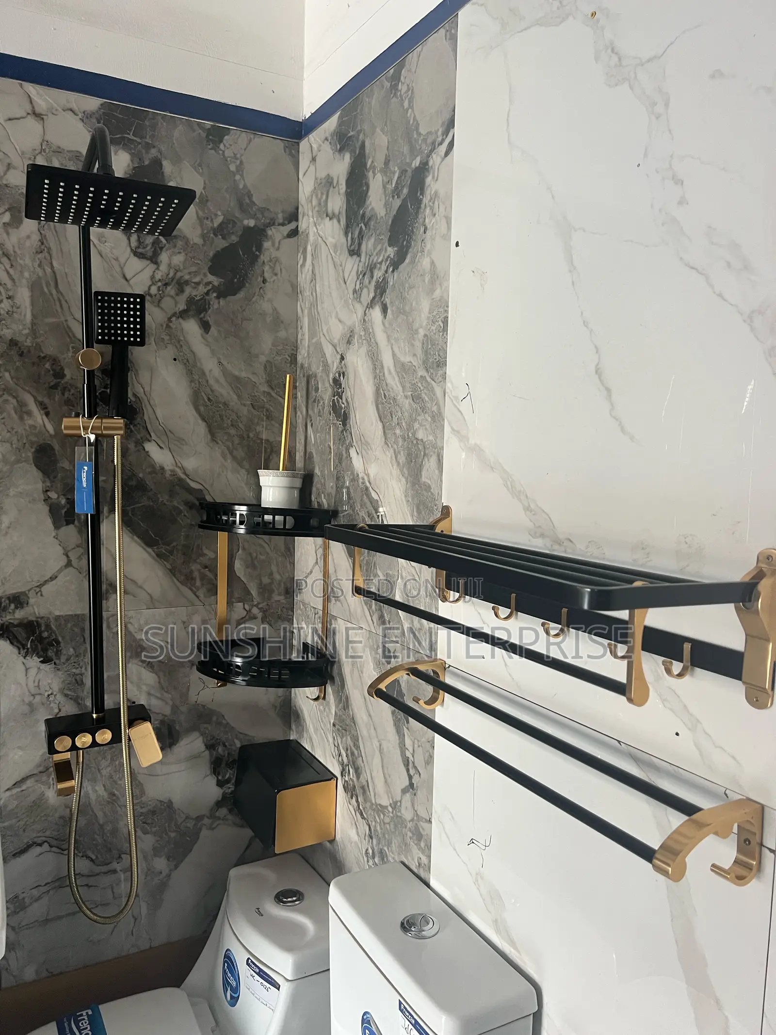 Bathroom Shower Set With Accessories