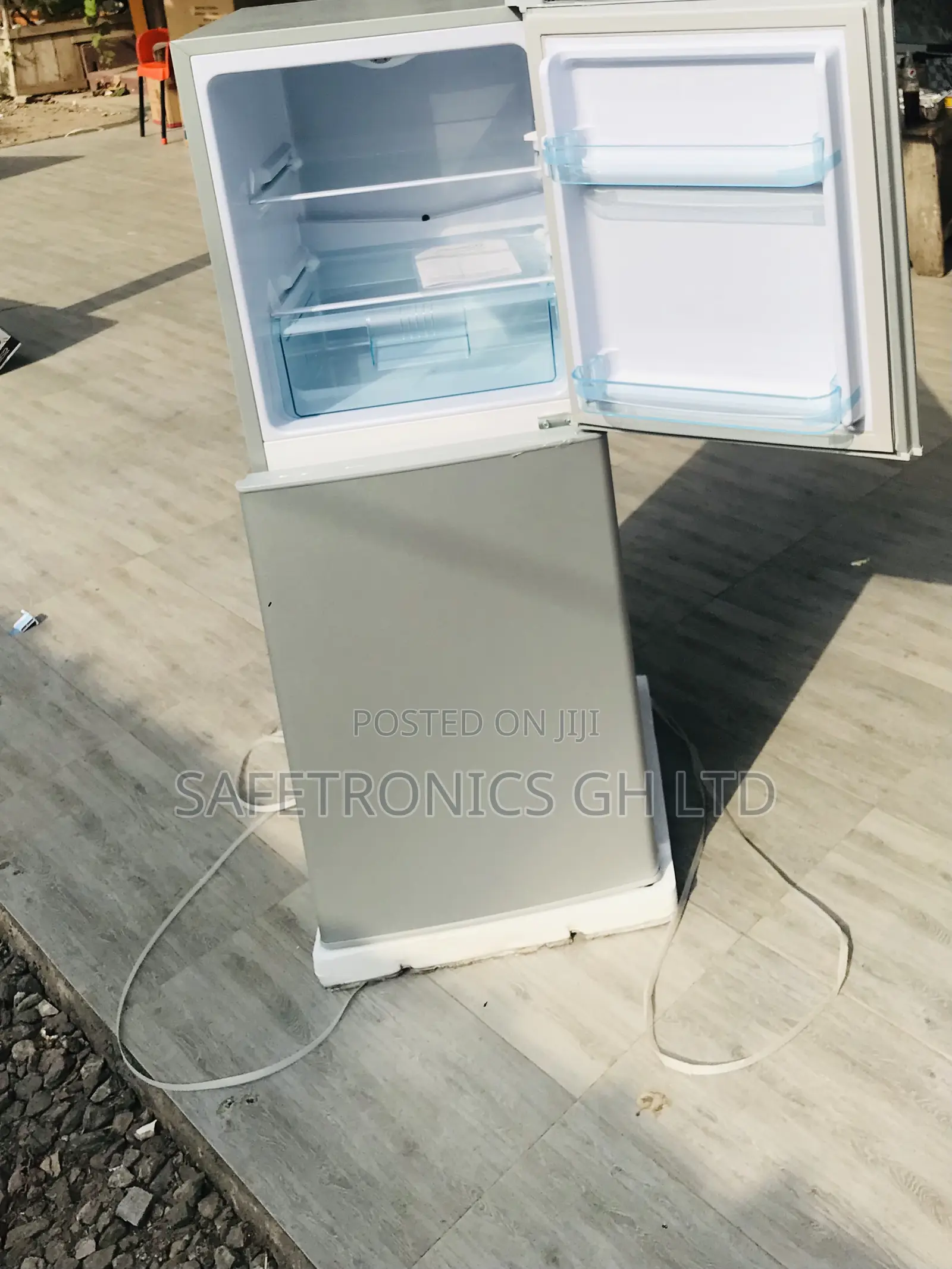Choose 136 Liters Double Door Nasf2-18kd Frosty Top Mount