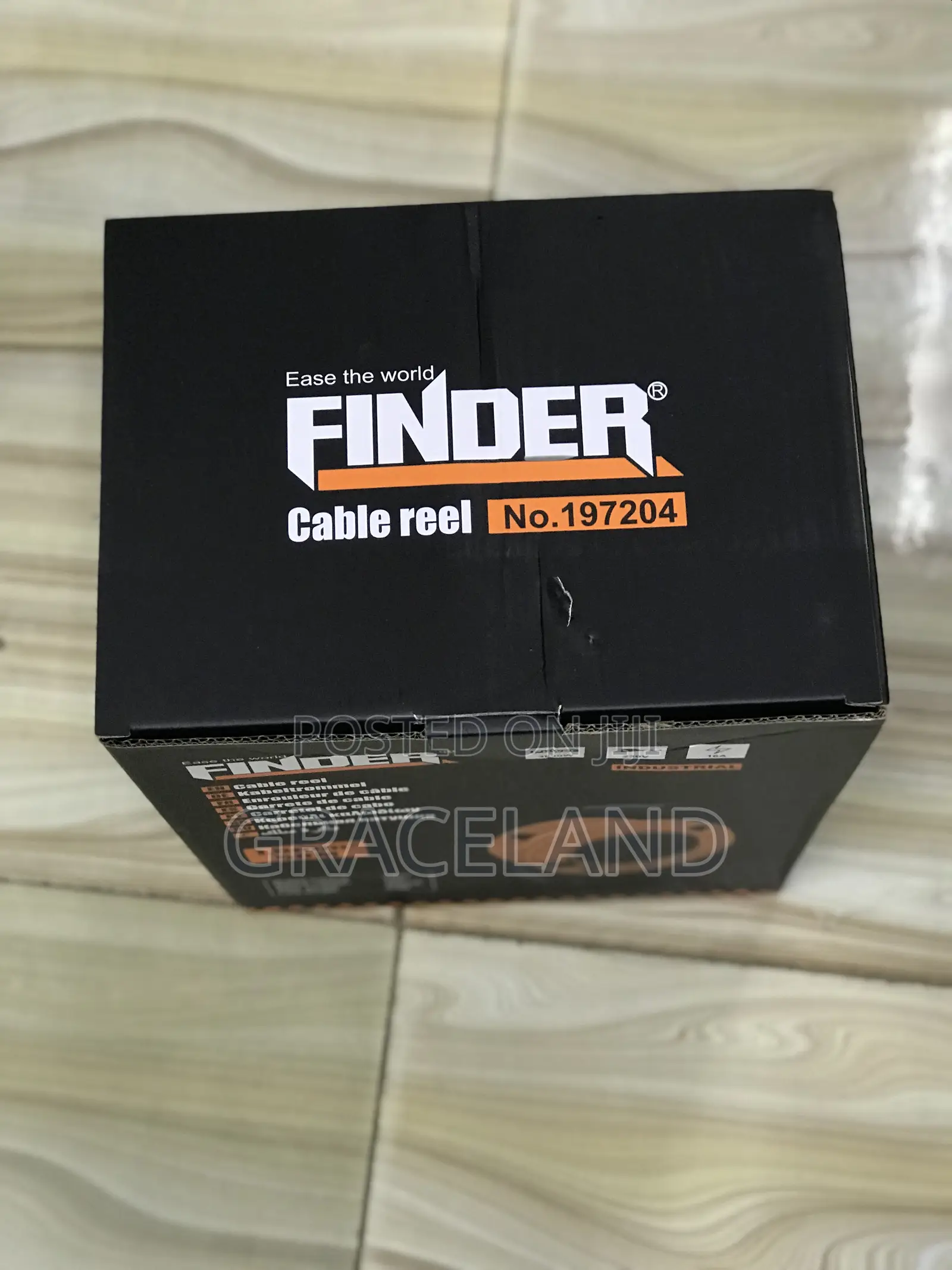 This Is Finder Real Cable Reel Industrial-3000w-230v-16a