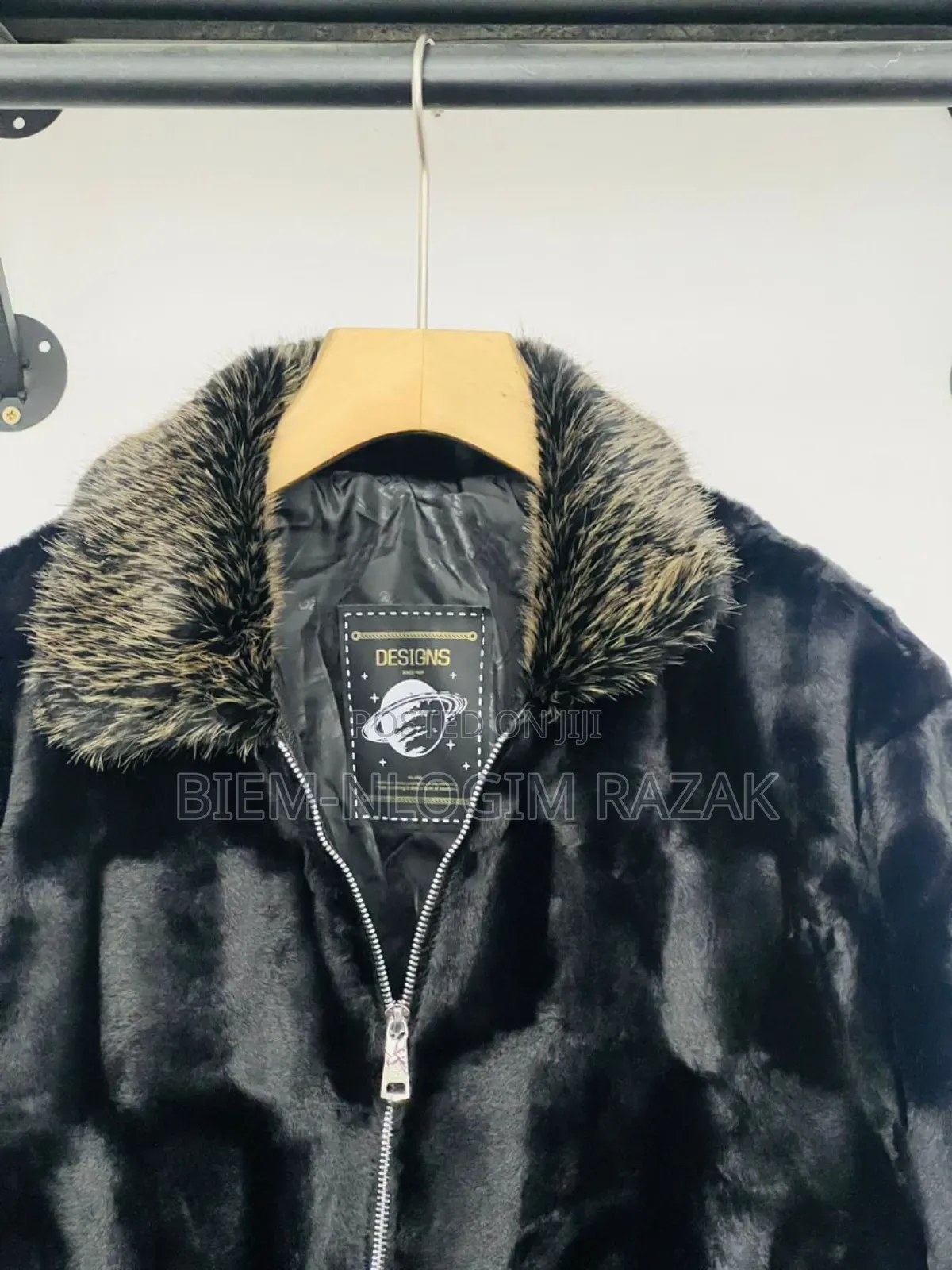 High Quality Fleece Jacket Available in Stock
