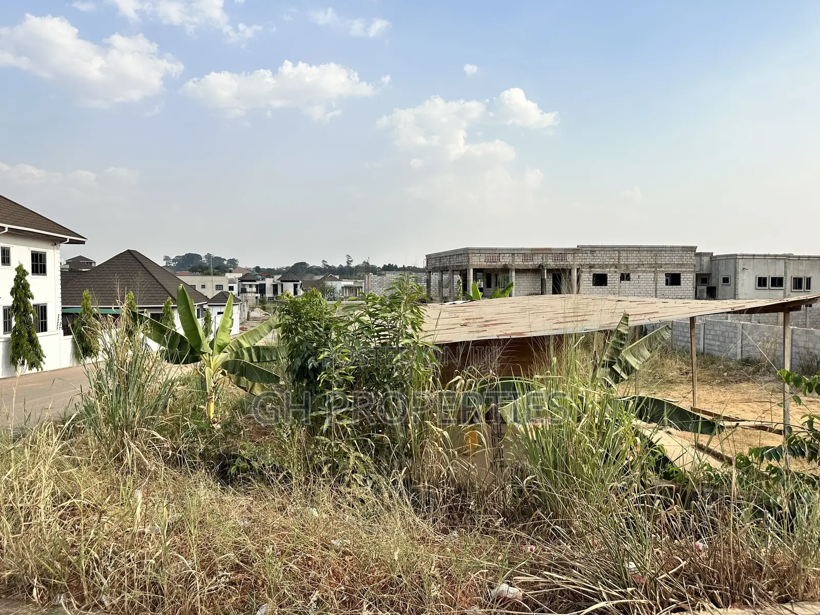 One Full Plot for Sale at Diamond Hills.