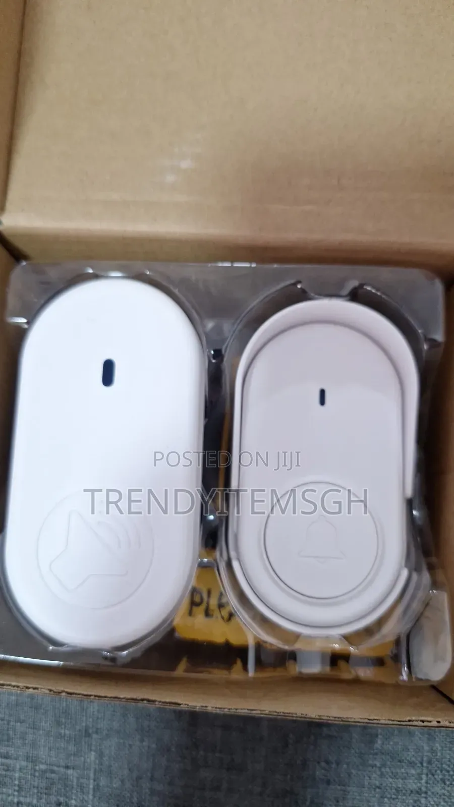 Wireless Doorbell Transmitter (Plugged in Function)