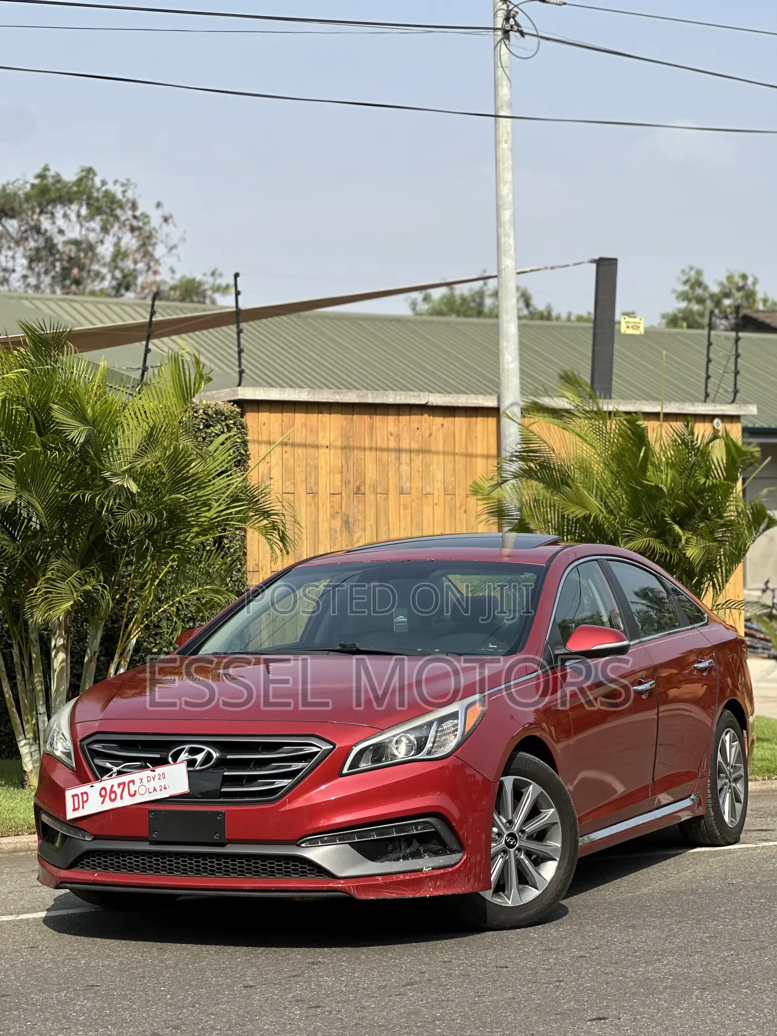 Hyundai Sonata Limited Sedan FWD (2.4L 4cyl 6A) 2017 Burgundy