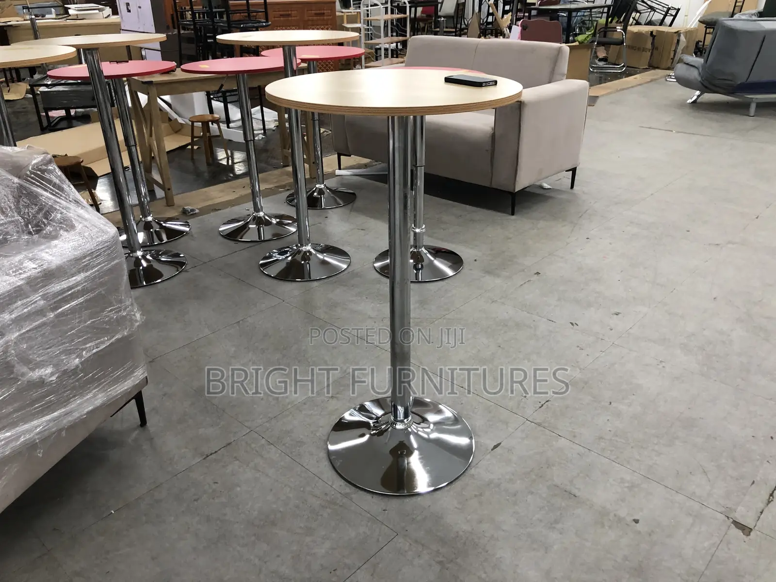 Quality and Durable Bar Table