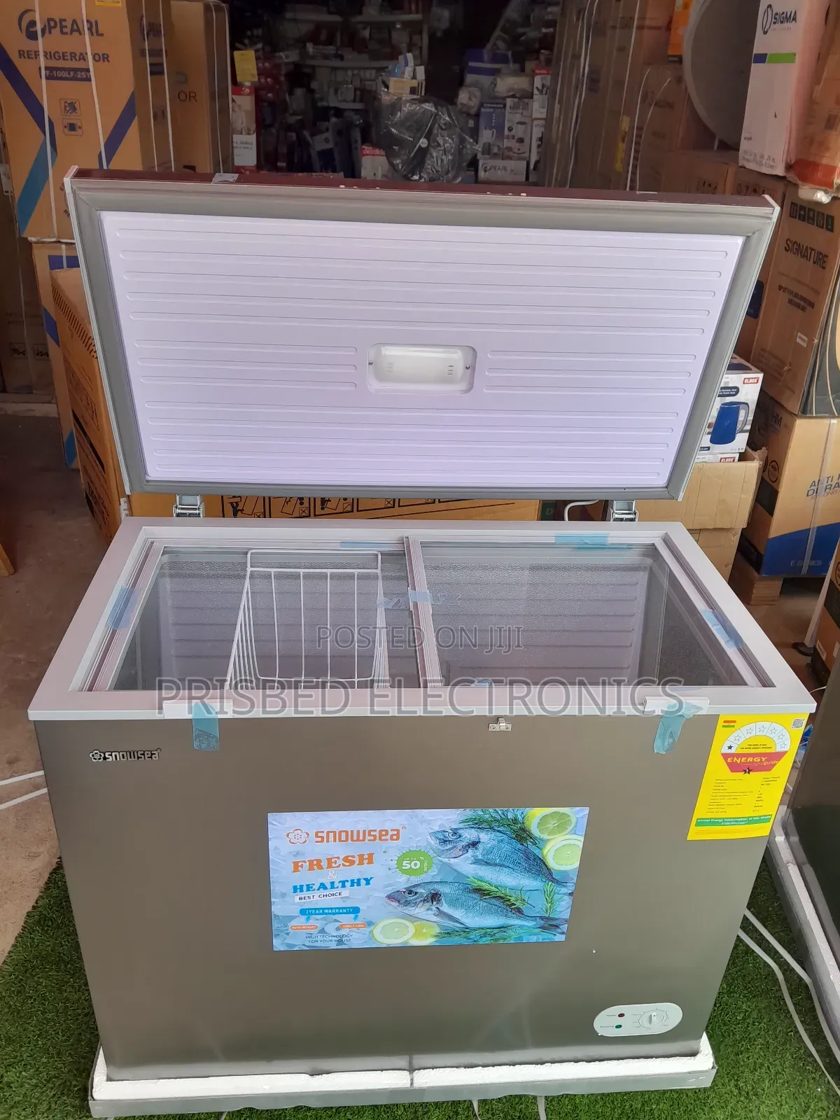 Snowsea Durable Chest Freezer 192 Litres[]
