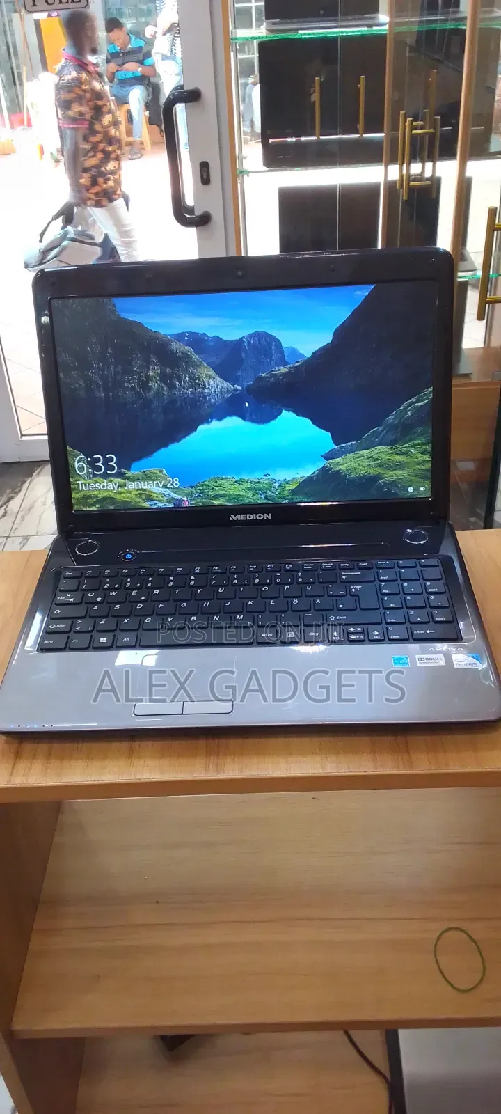 Laptop Medion 4GB Intel HDD 500GB