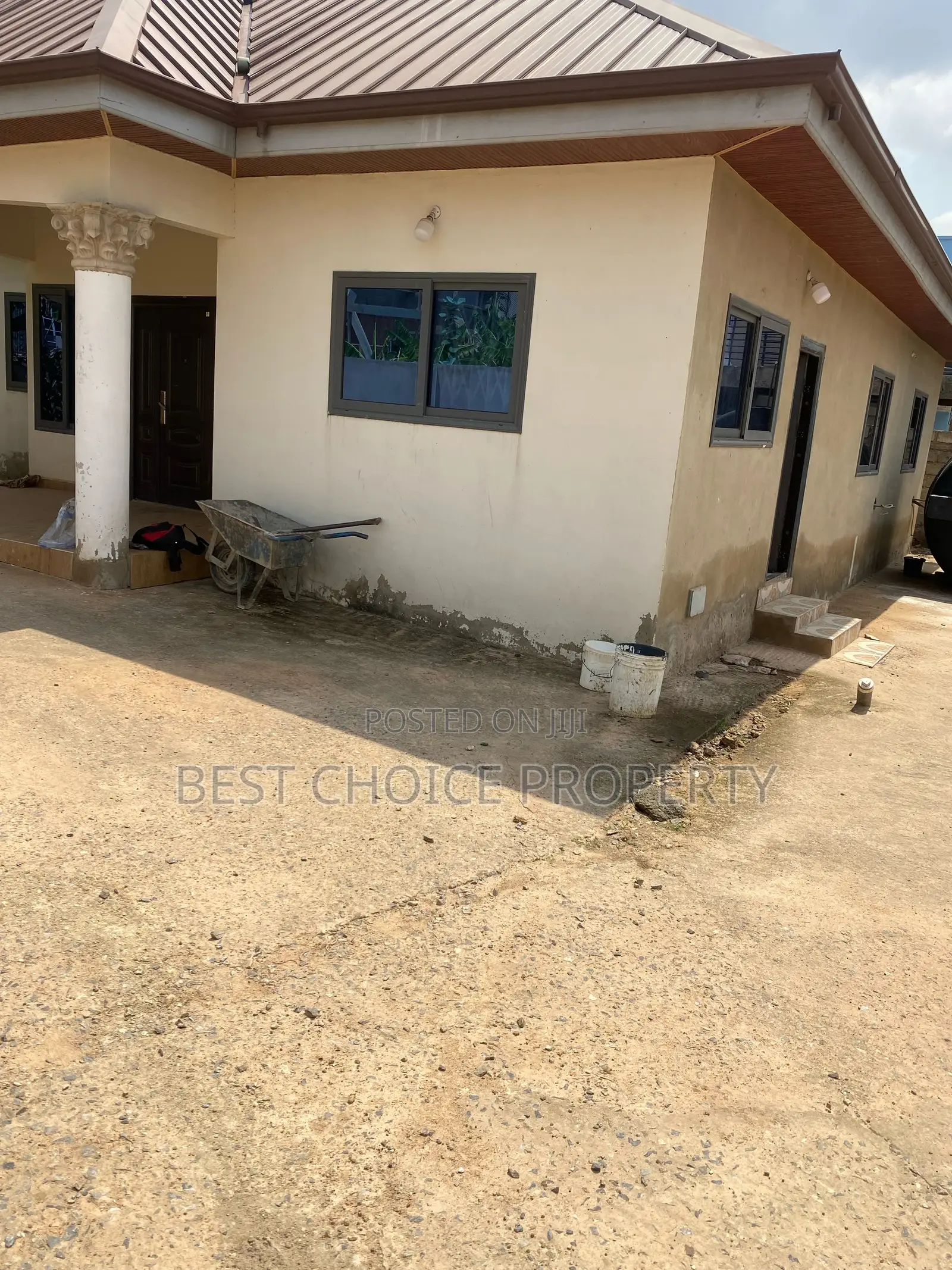 3bdrm Apartment in Adenta Commandos for rent