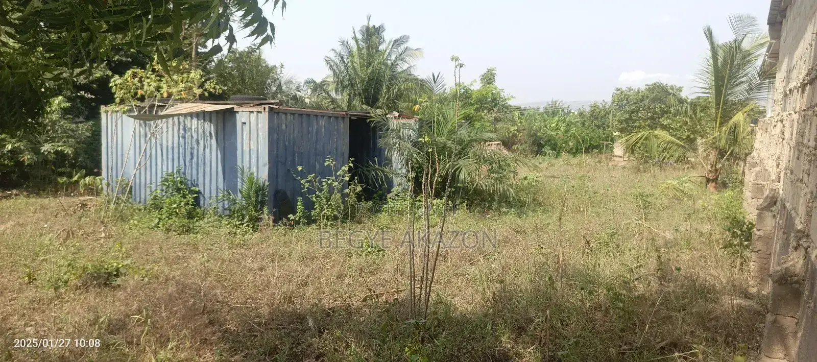 Roadside Land 4 Sale at Oyarifa