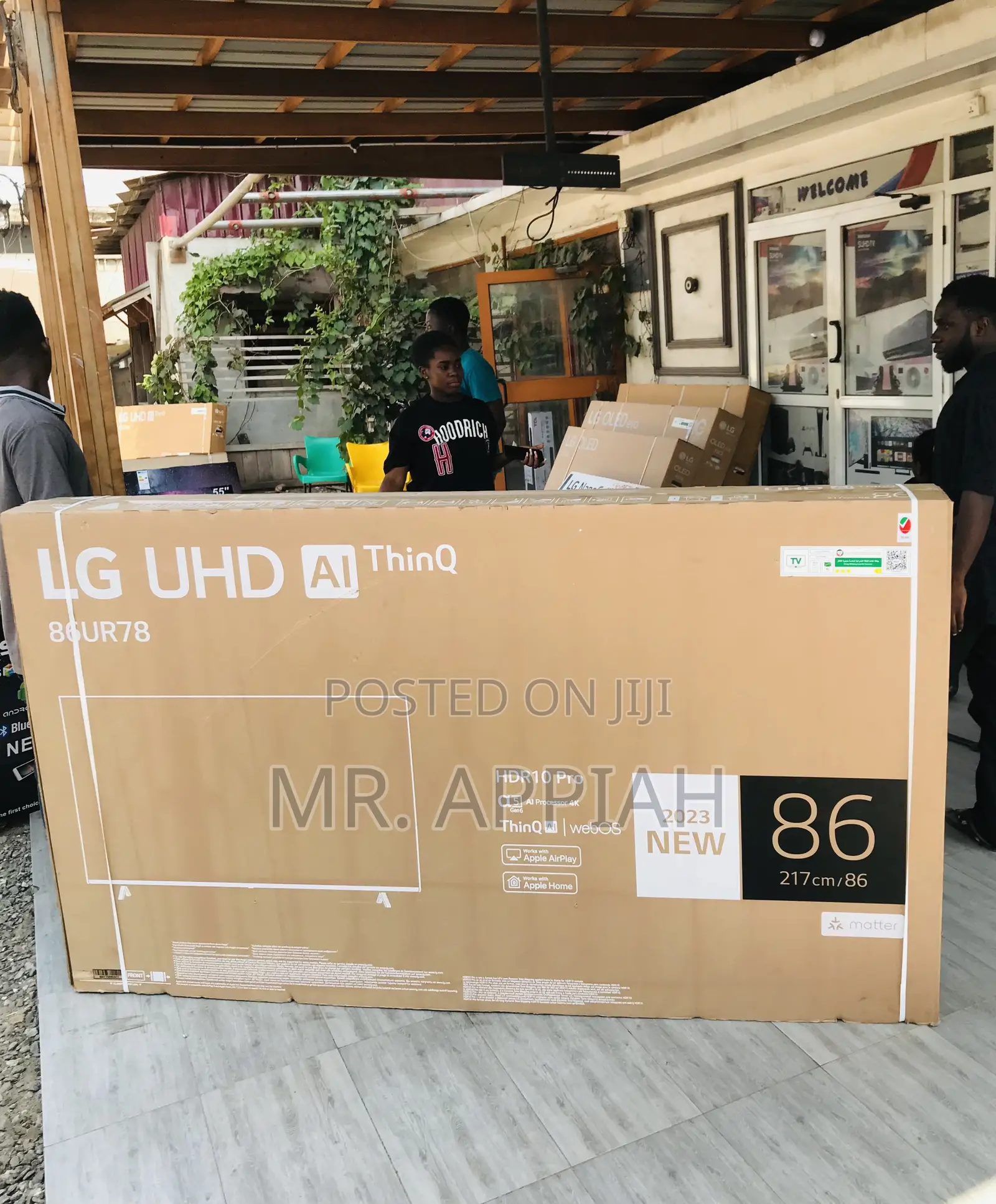 Latest LG 86ur7800 86 Inch Uhd Smart Screen Television.