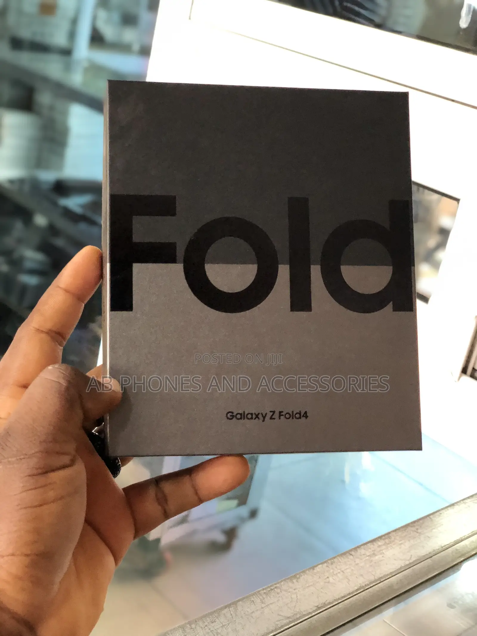 New Samsung Galaxy Z Fold4 256 GB Blue