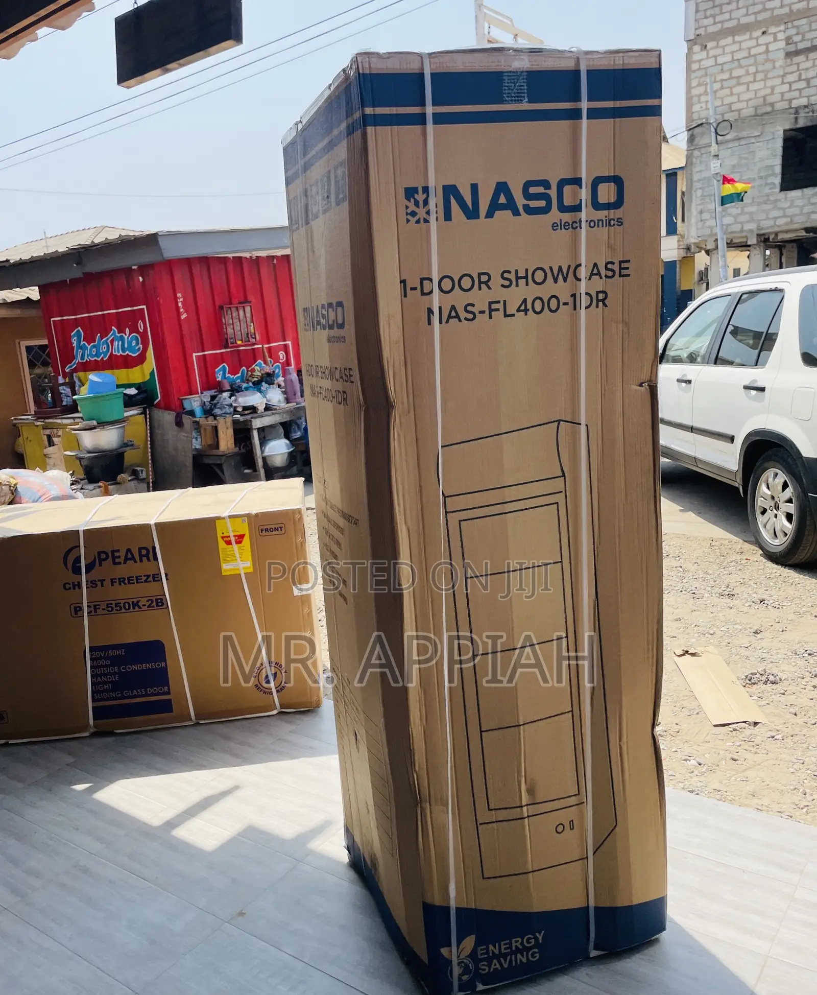 Cool Nasco Nas-400-1dr Single Door Display Refrigerator.