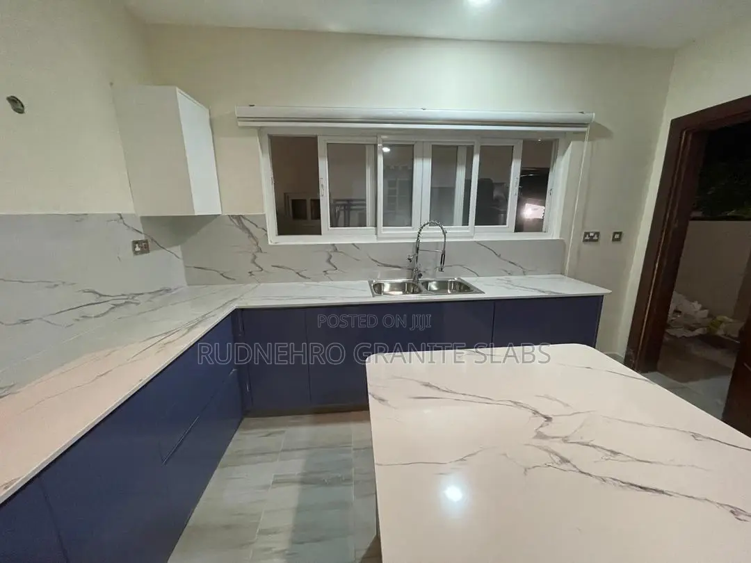 Kitchen Cabinet Installation