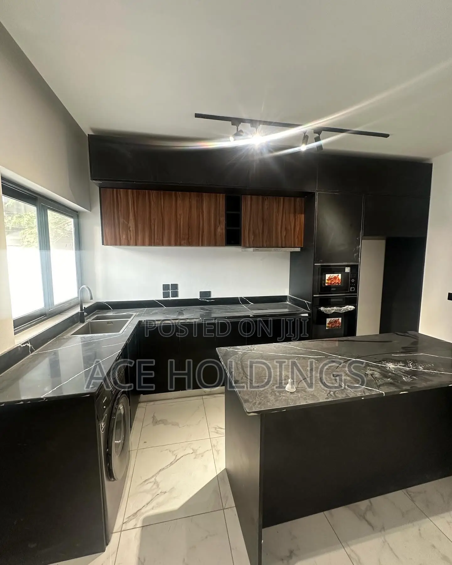 3bdrm House in Ashaley Botwe for rent