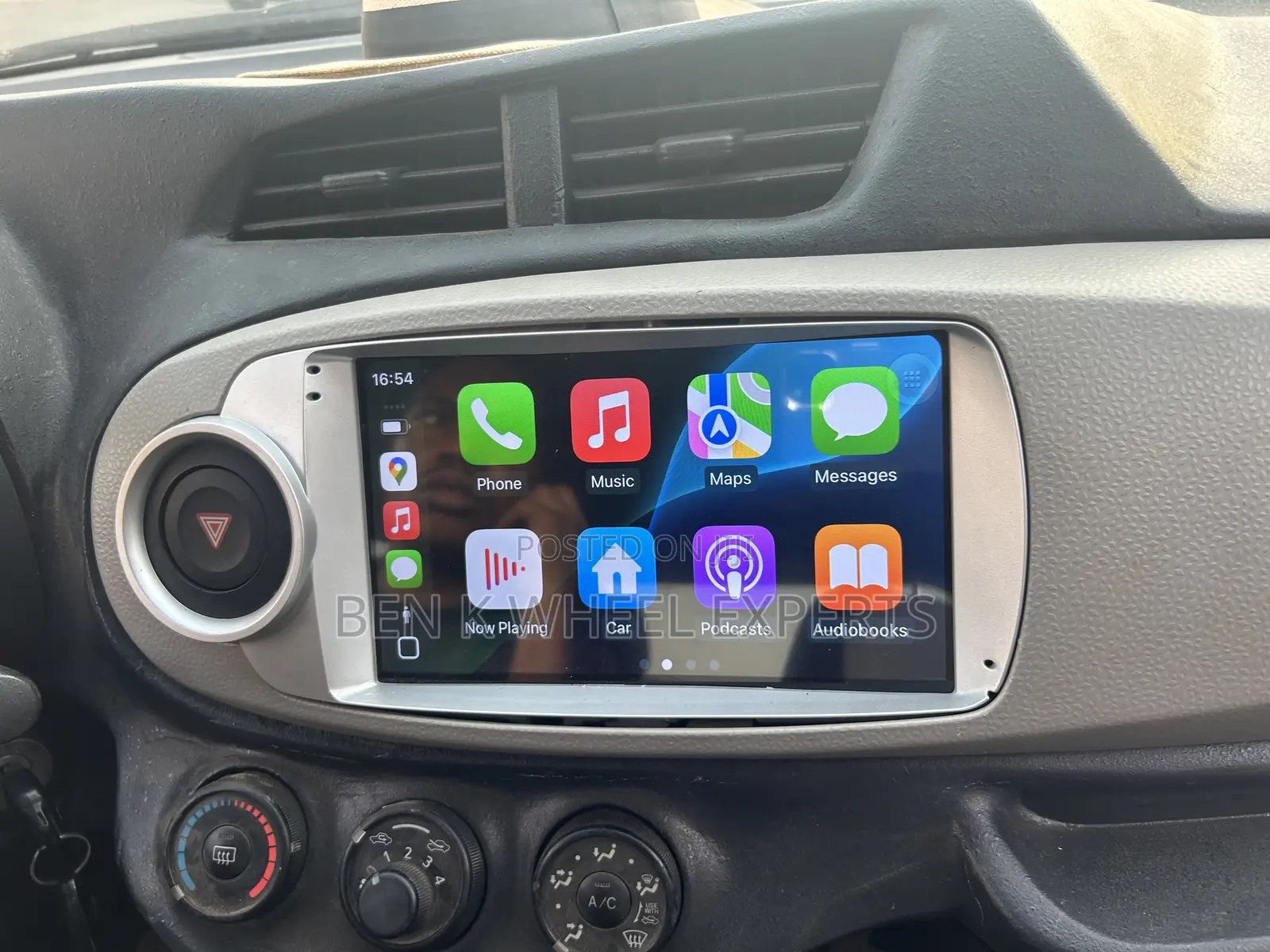 Toyota Vitz Or Yaris 2012-15 Carplay Android Screen’’
