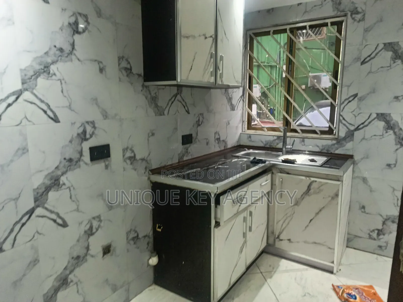 1bdrm Apartment in Unique Key Agency, Dzorwulu for rent