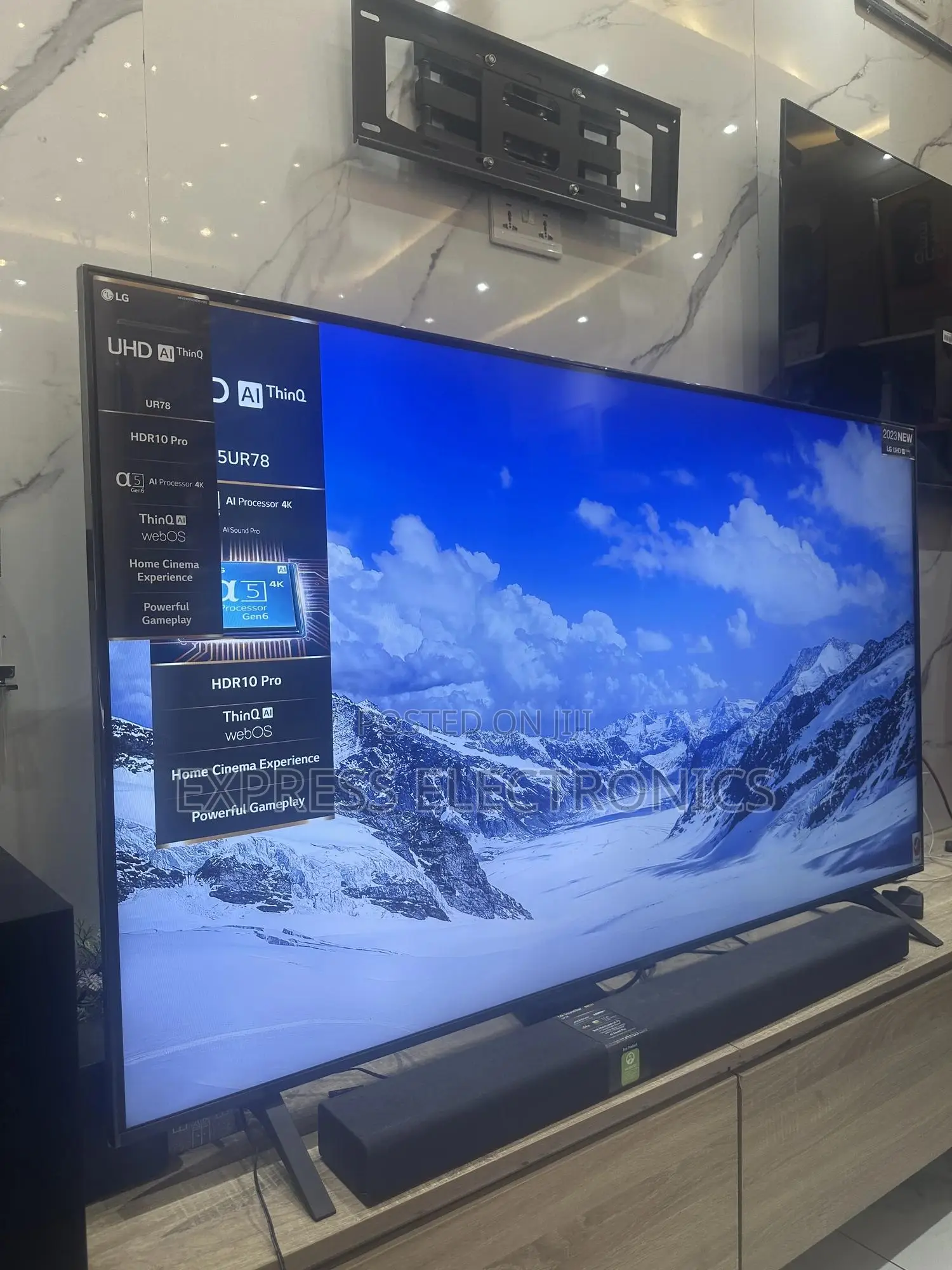 Ultra Modern Slim Uhd Smart 86”Ur78