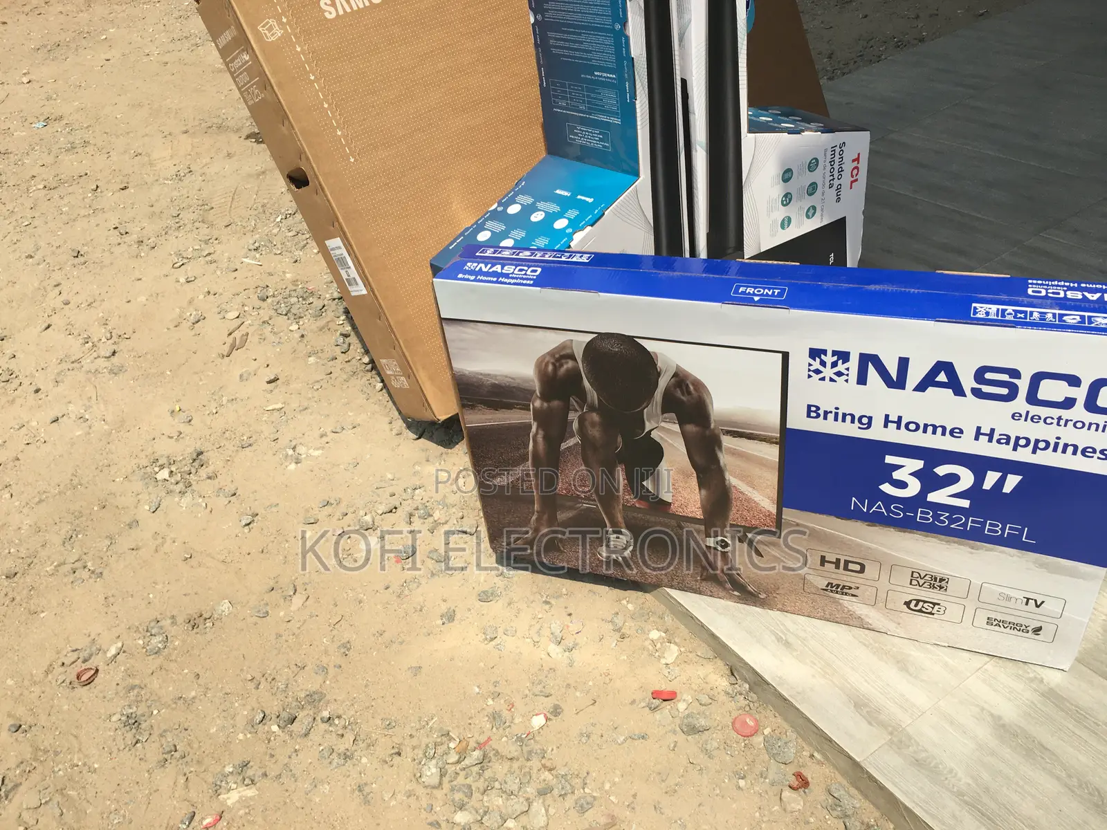 NASCO LED TV 32" SAT With Seamless Entertainment Setup