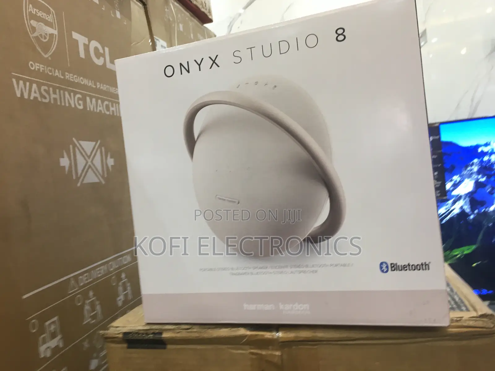 Harman Kardon Onyx Studio 8-crafted From Premium Materials