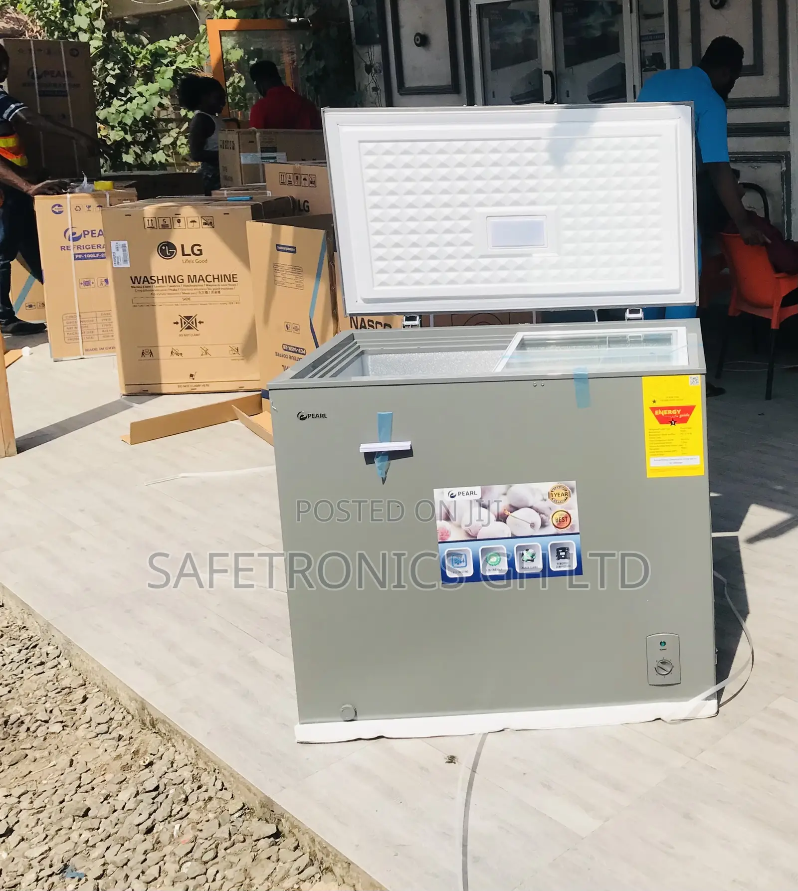 Auto Defrost Pearl Singledoor PCF-240 200 Liters Freezer