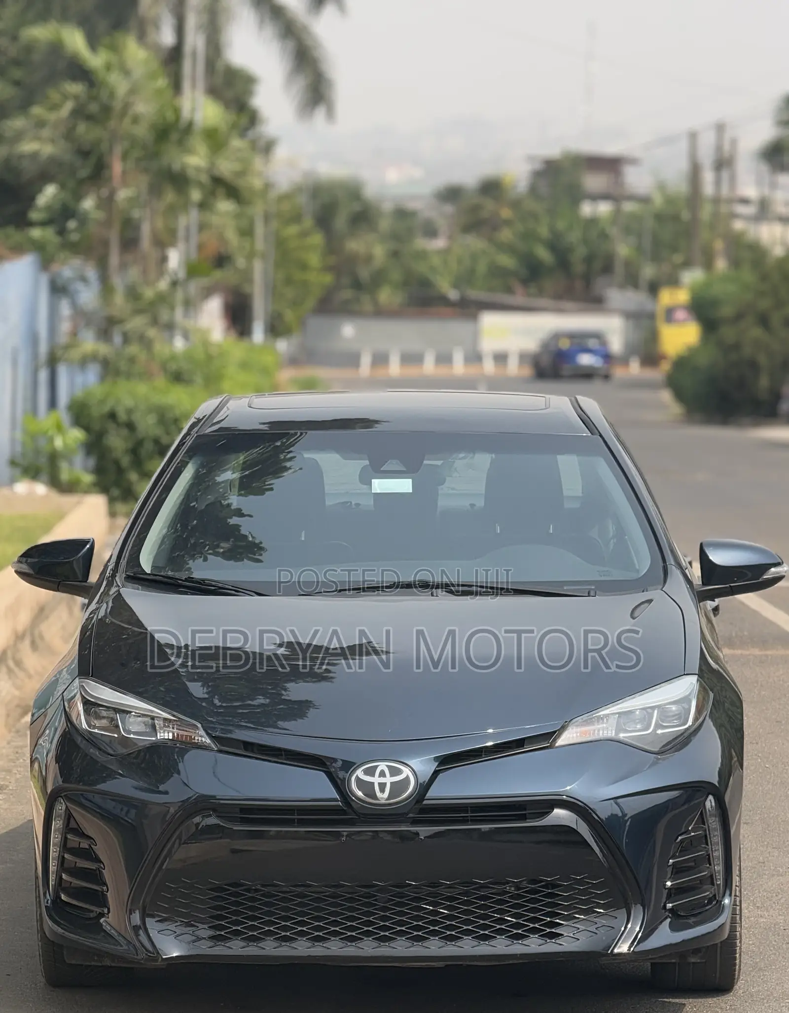 Toyota Corolla SE 4dr Sedan (1.8L 4cyl CVT) 2017 Blue