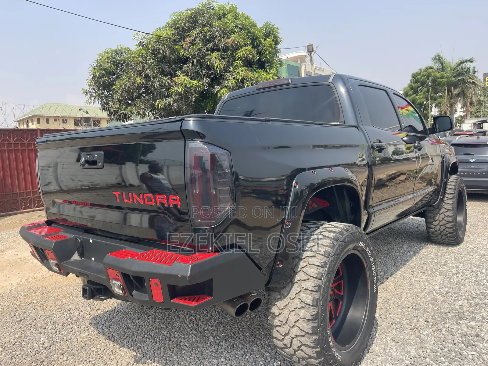 Toyota Tundra 2017 Black