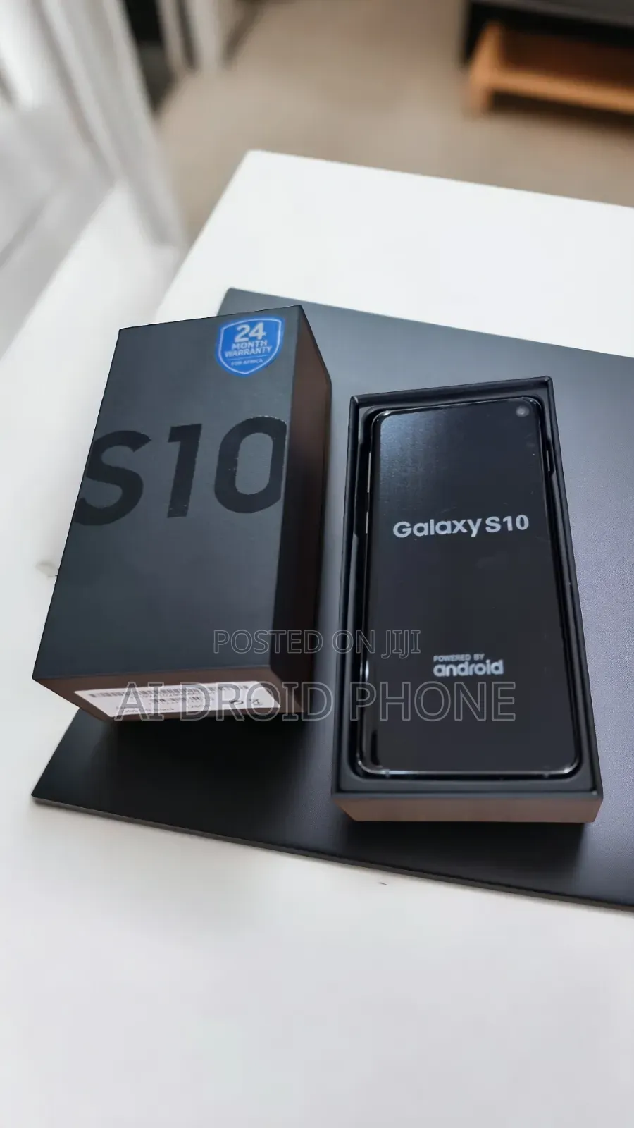 New Samsung Galaxy S10 128 GB Gold
