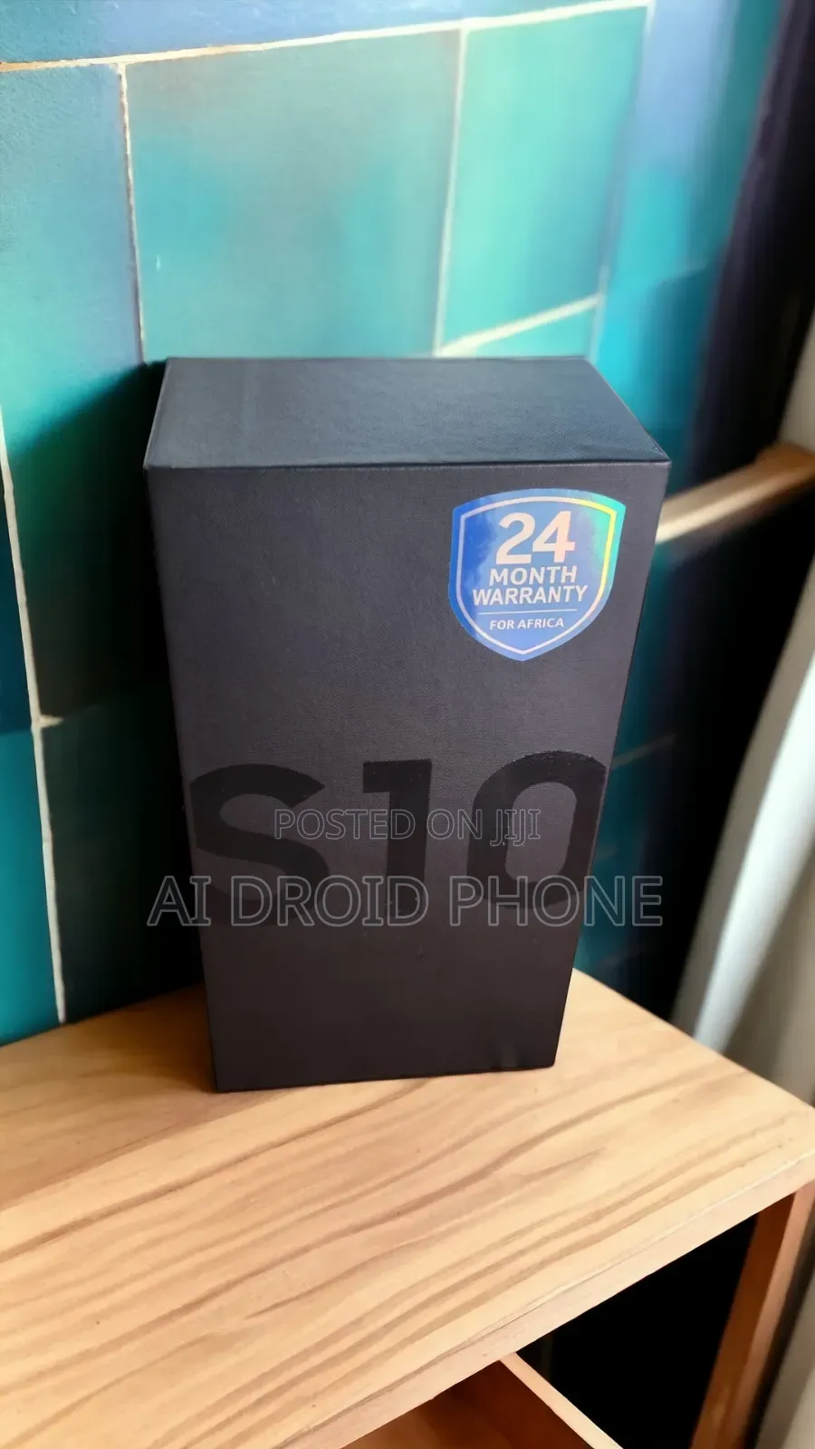 New Samsung Galaxy S10 128 GB Gold