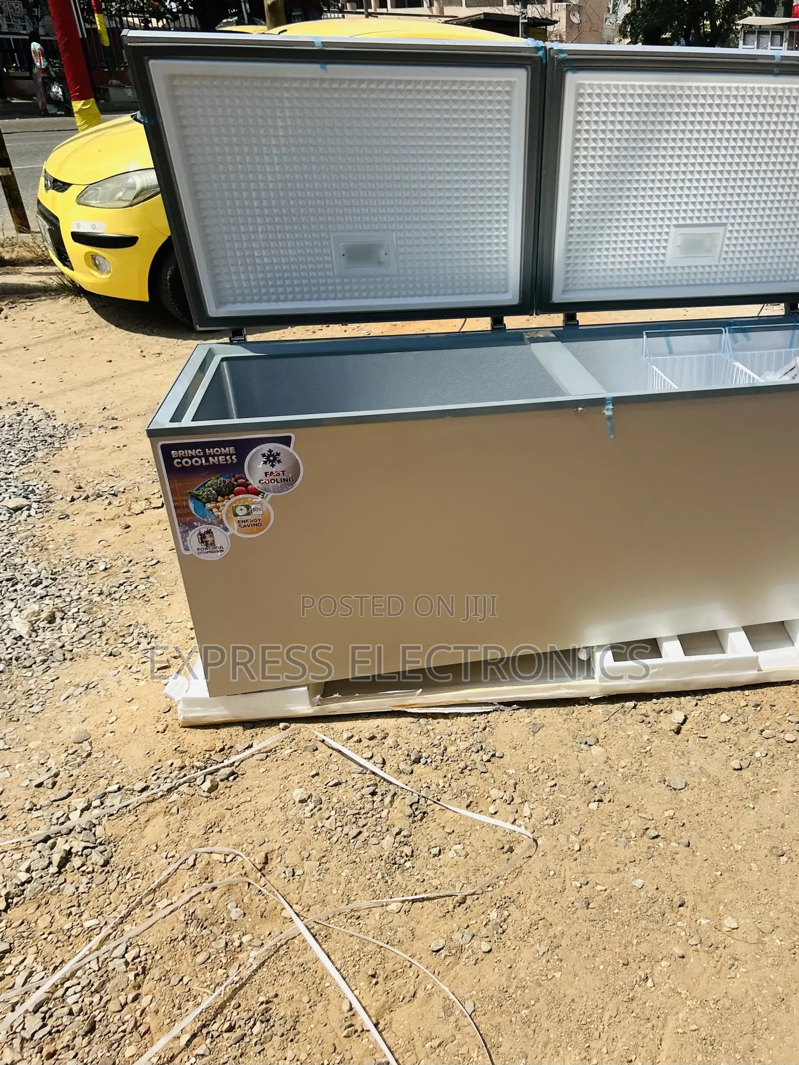 Frosty Treasure Chest Freezer Double Door Nasco 800l