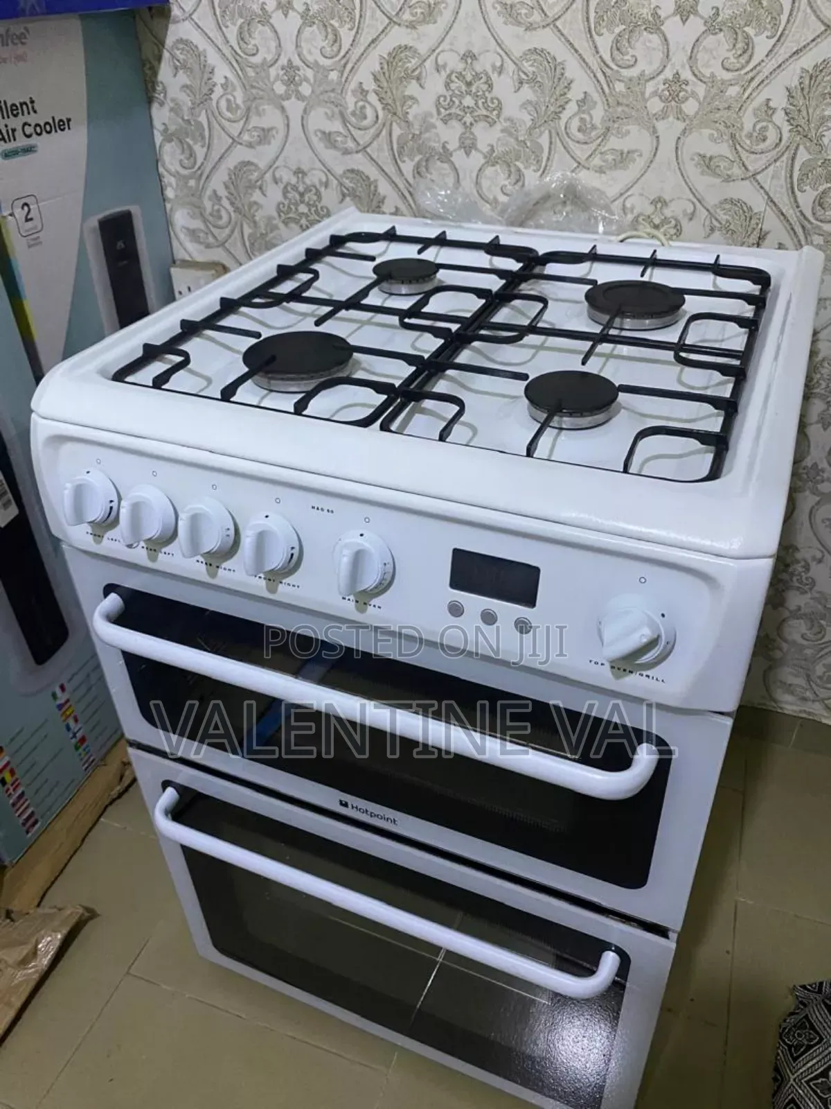 Hotpoint Full Gas Cooking Stove With Oven and Grill