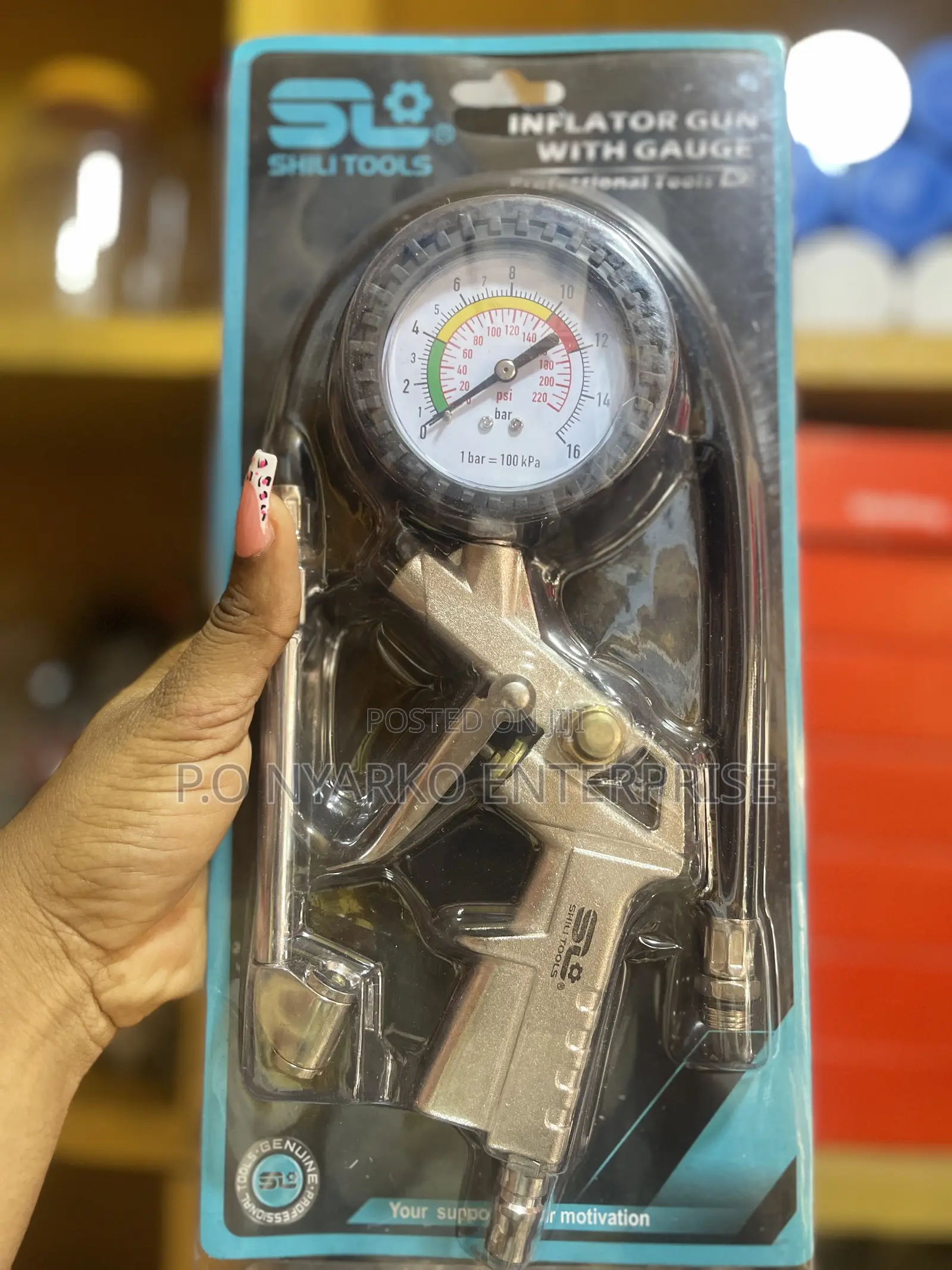 Inflator Gun With Gauge