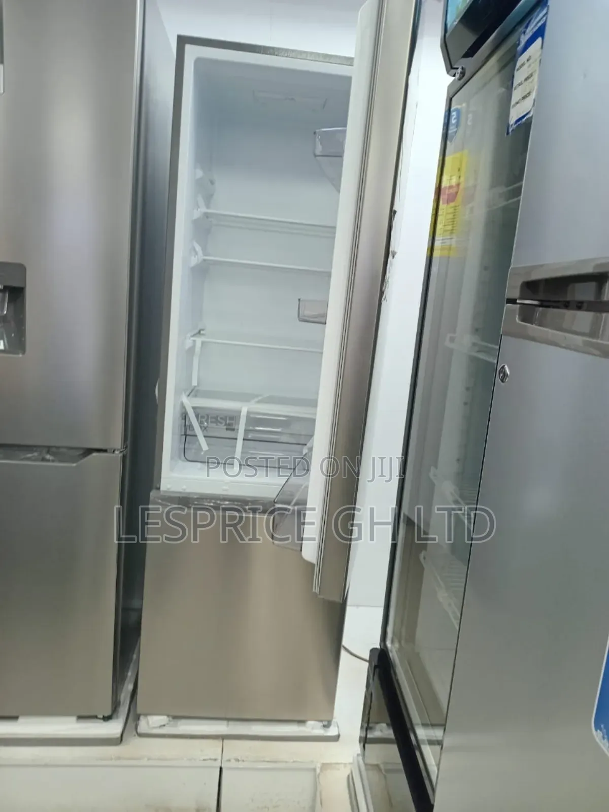 Get the Newest: Midea 262L Bottom Freezer Model!