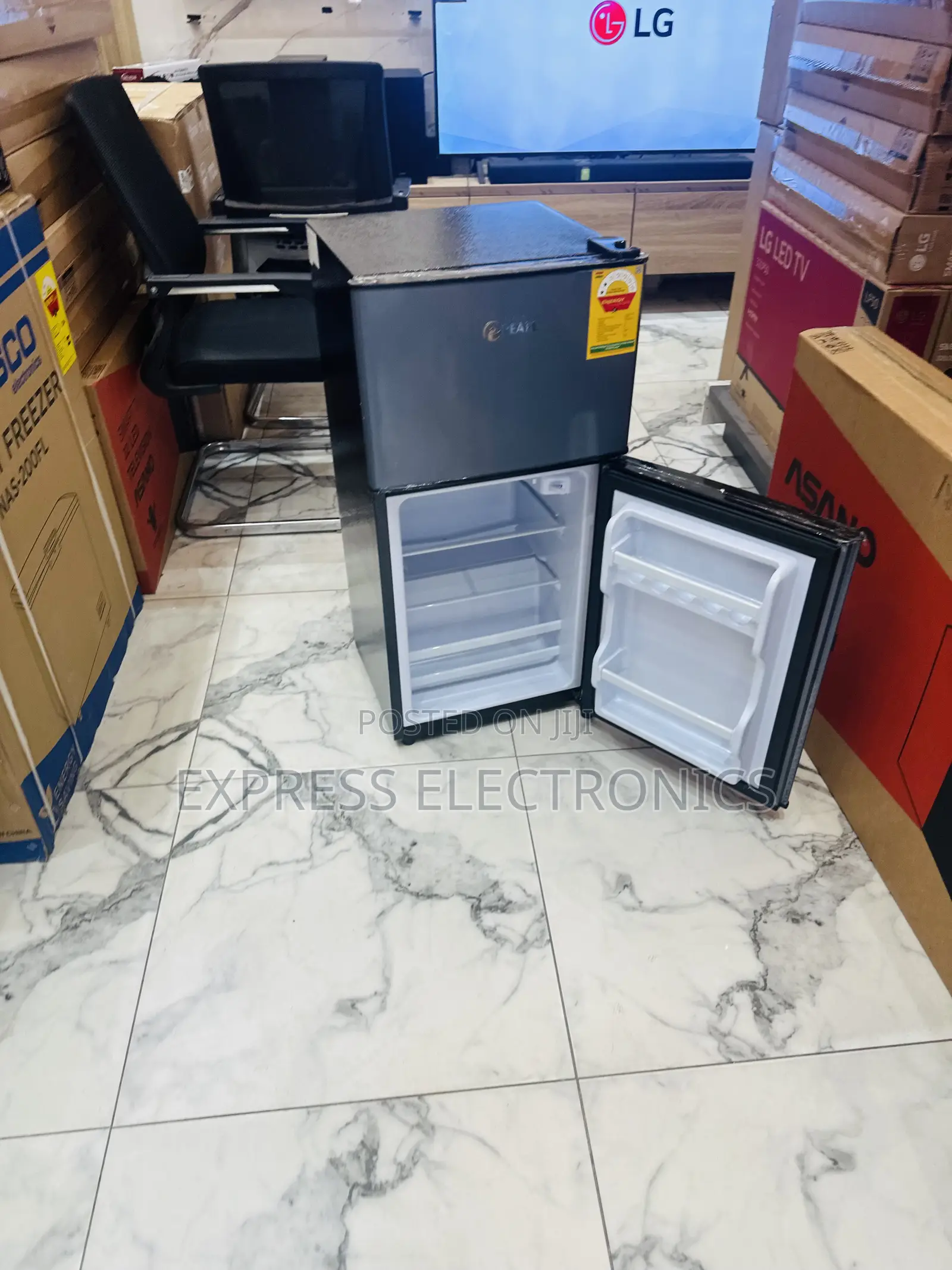Highly Recommended Double Door Table Top Fridge