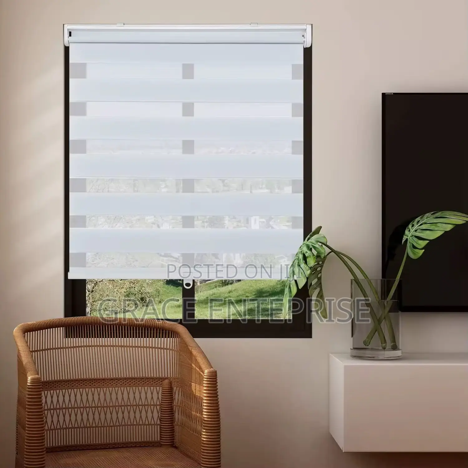 Ultra Modern Windows Blinds in Different Colors and Sizes