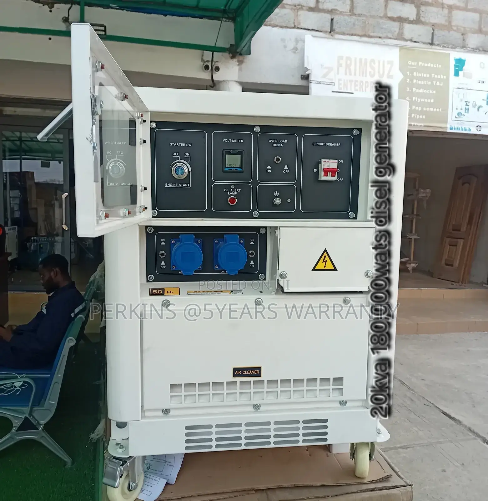 United Kingdom Standard 20kva Perkins Diesel Silent Generato