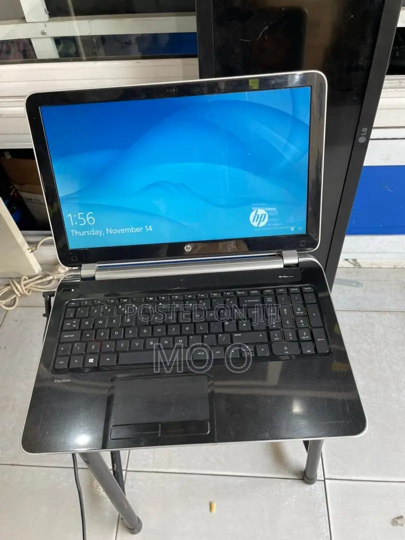 Laptop HP Pavilion 15 8GB AMD SSD 128GB