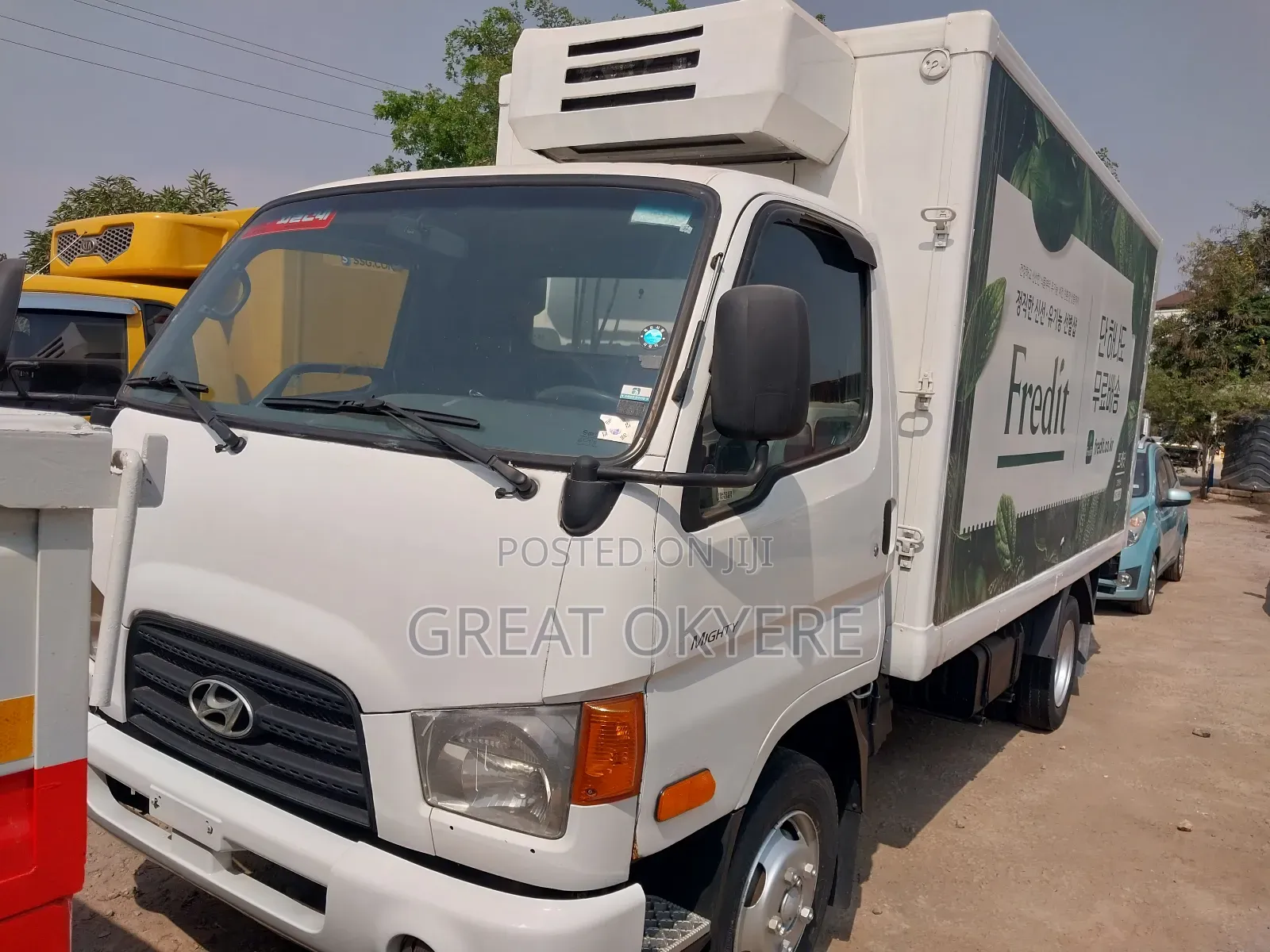 Hyundai Mighty Container