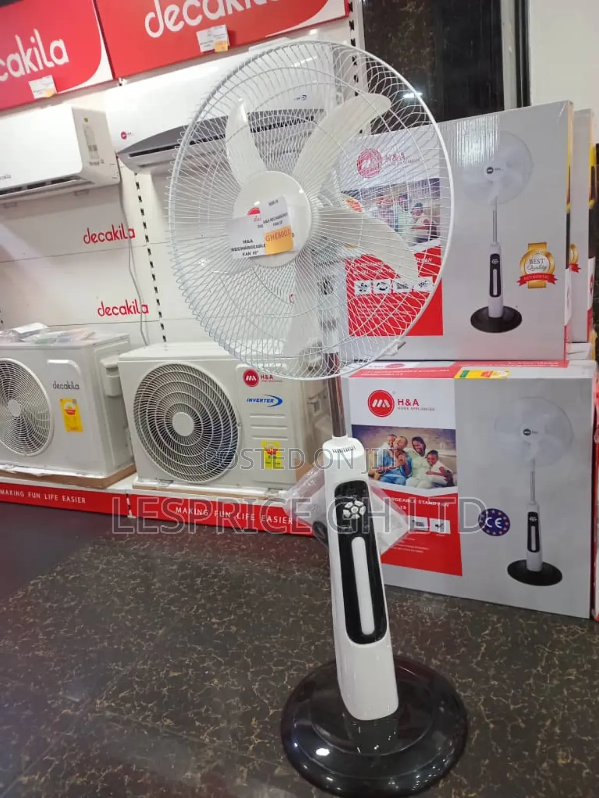 Recharge Anywhere! H a Versatile 18" Stand Fan!
