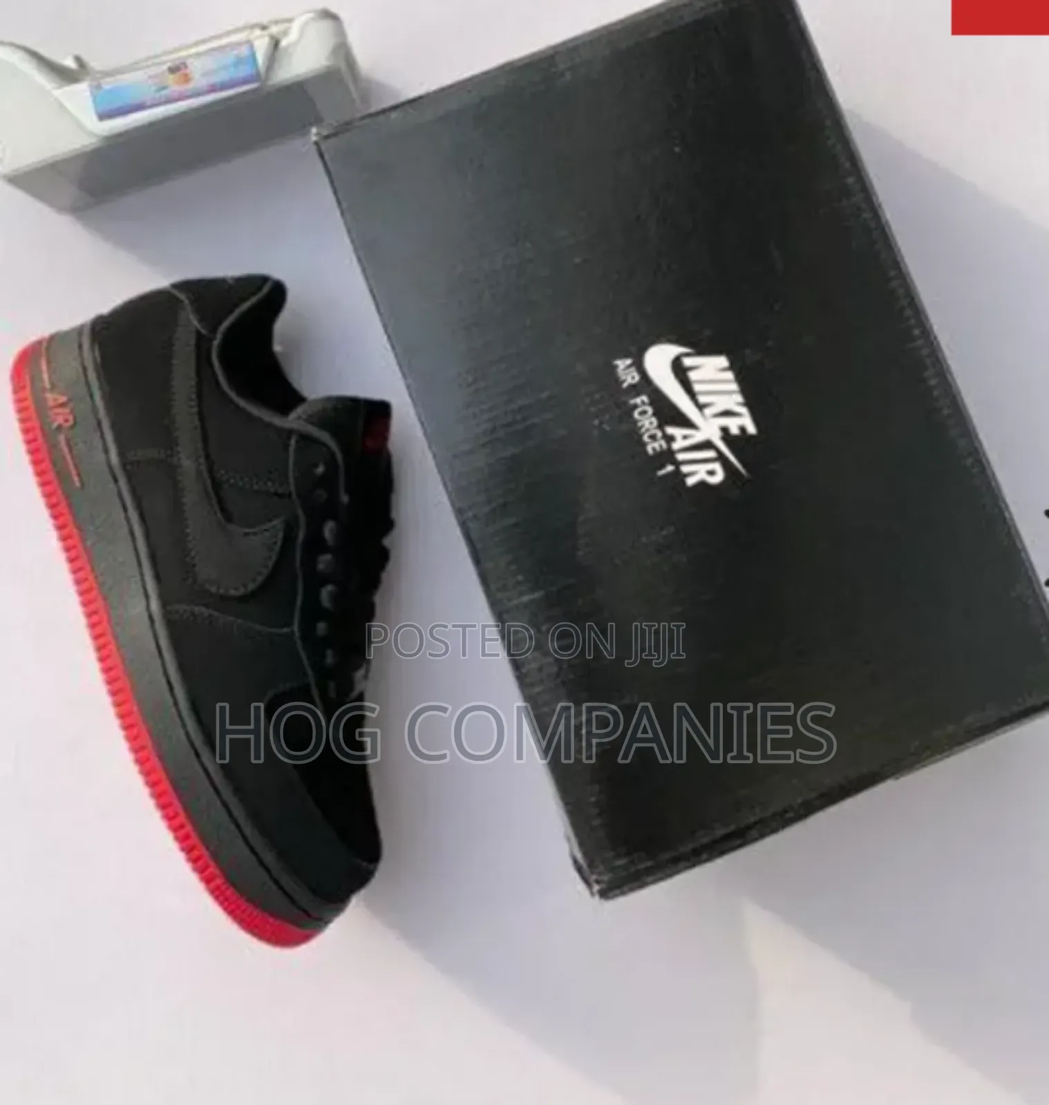 Nike Airforce 1 Low Black University Red Sneakers