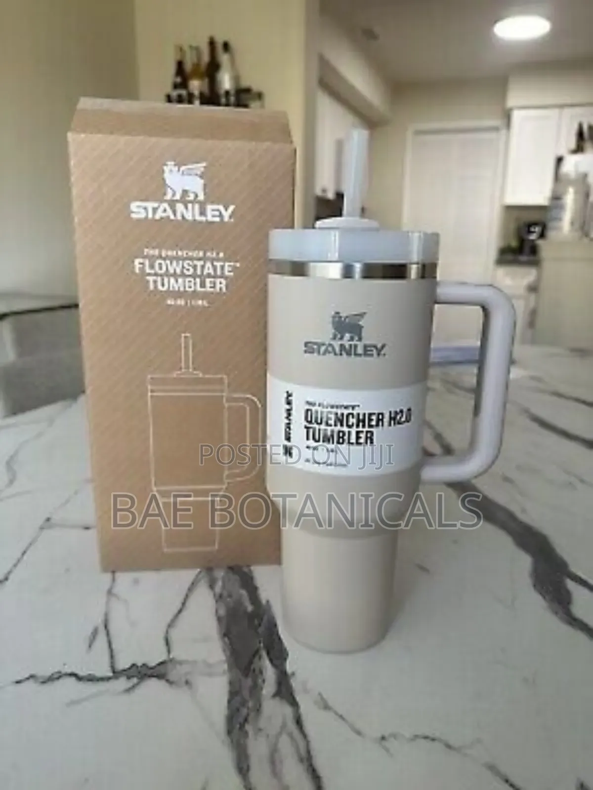 Stanley Flow State Tumbler (40oz / 1.18 Liter)