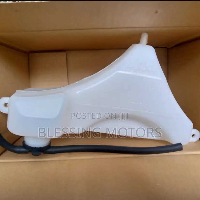 Toyota Highlander Reservoir Tank 2012