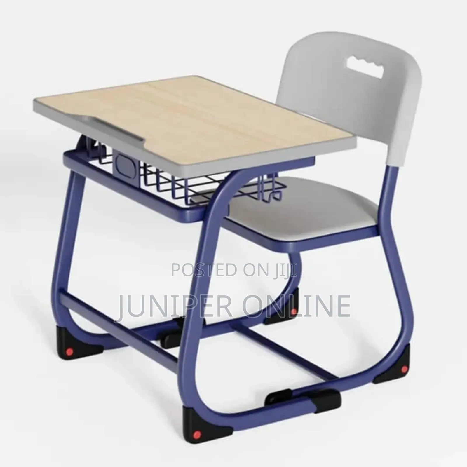Study Chair and Table Preeting Underd Org
