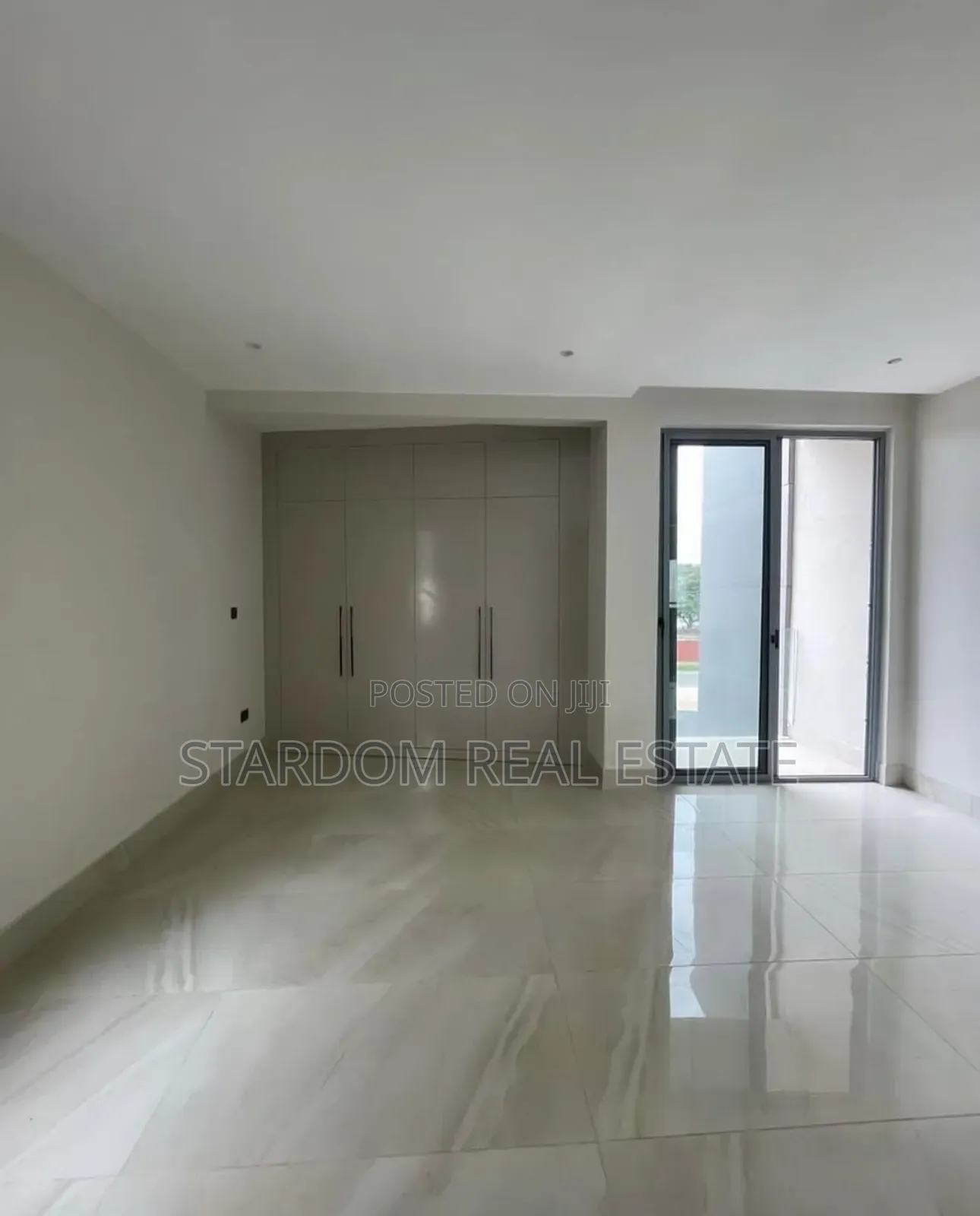 4bdrm Duplex in Lagos Avenue, East Legon for sale