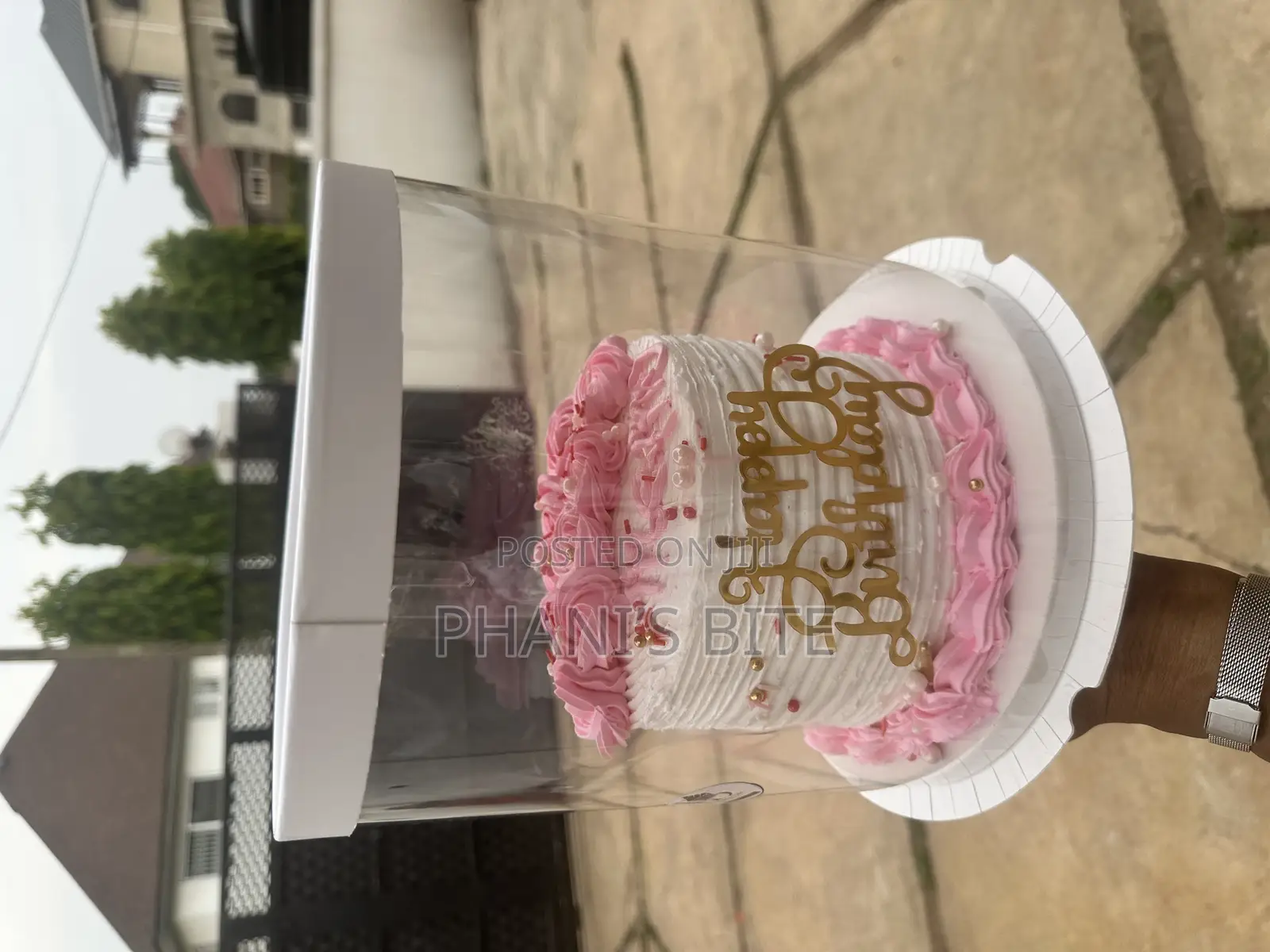 Birthday Cakes ,Vals Cake and Anniversary Cake Available