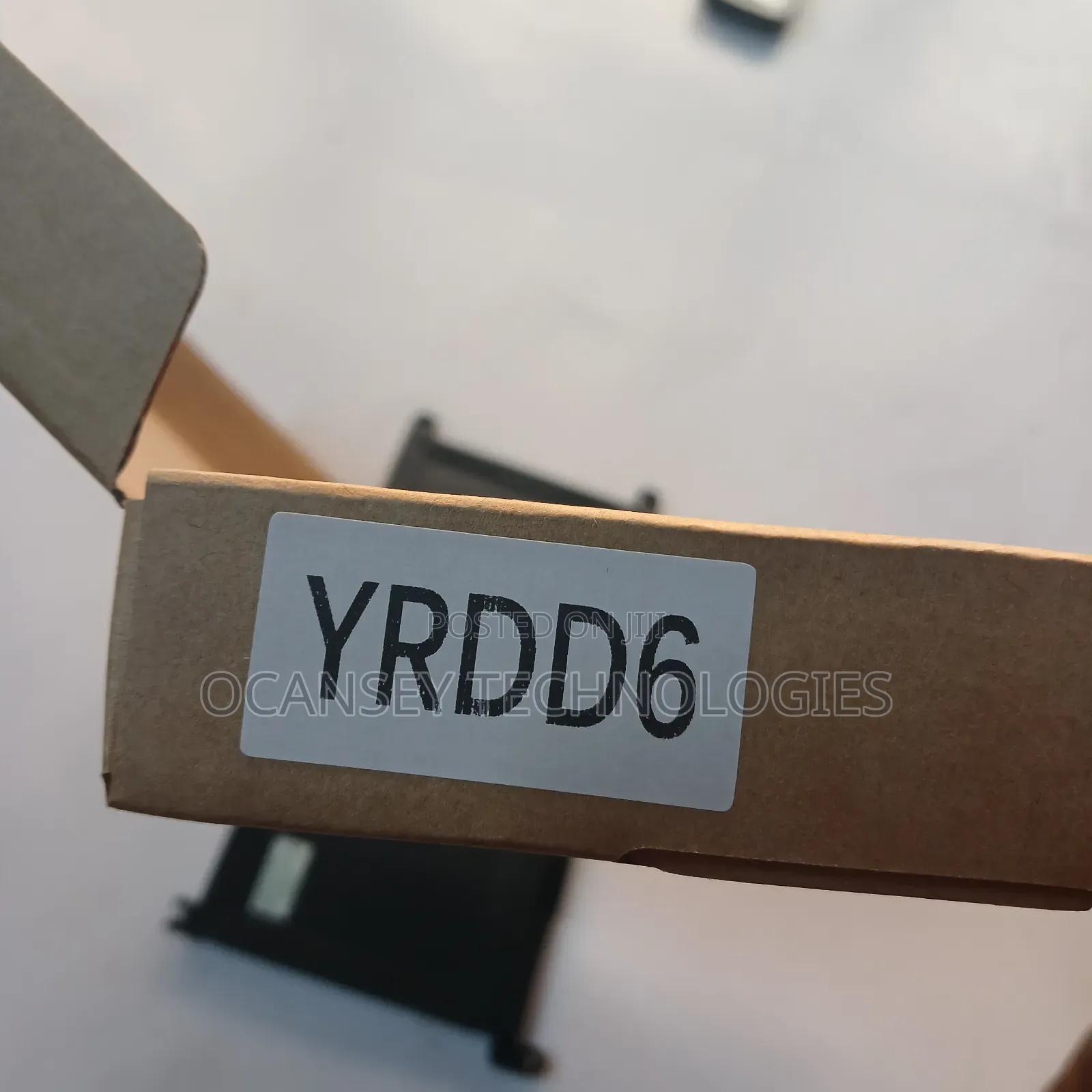 Original Dell Yrdd6 Battery For Inspiron 7586 5482 5485 5491