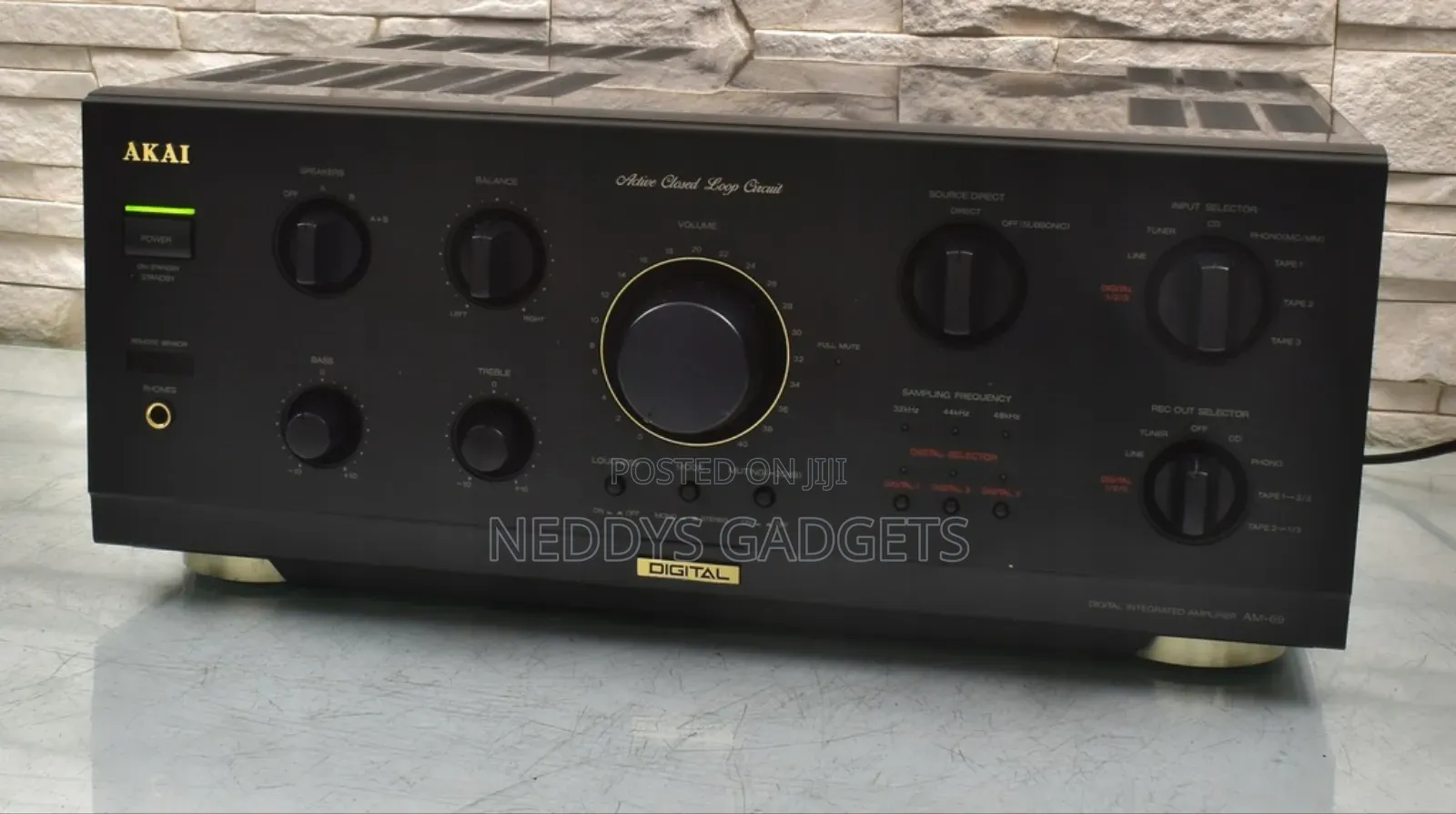Akai Am 69 Digital Amplifier