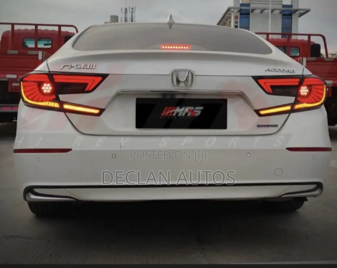 Honda Accord (2018-2022) Equipped With LED Tail Lights.
