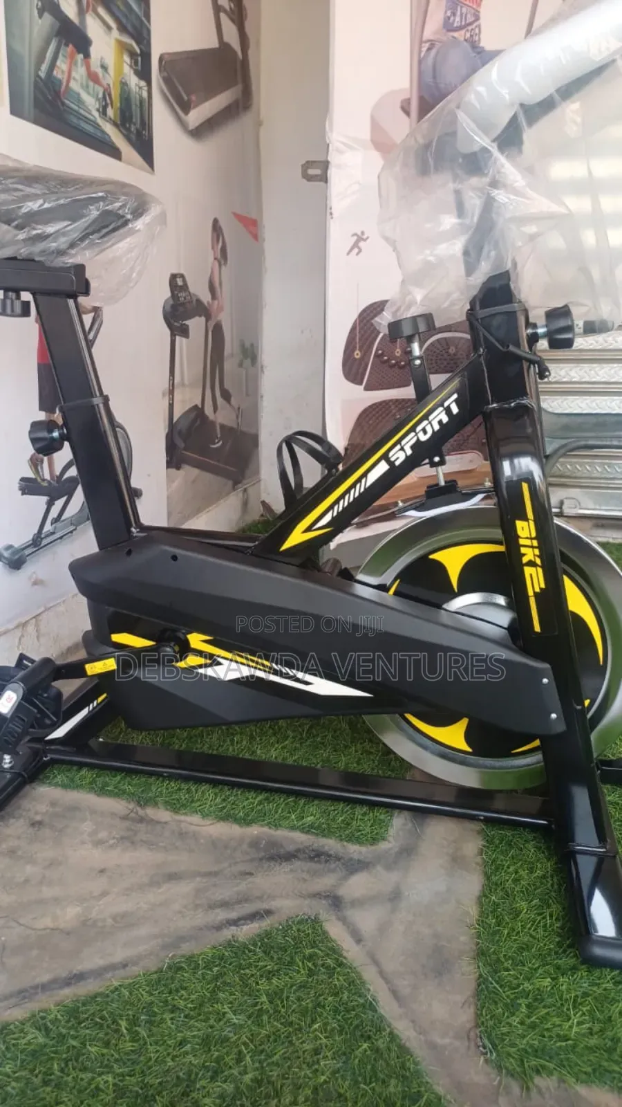 Vip Spinning Bike With LCD Display (150kg)